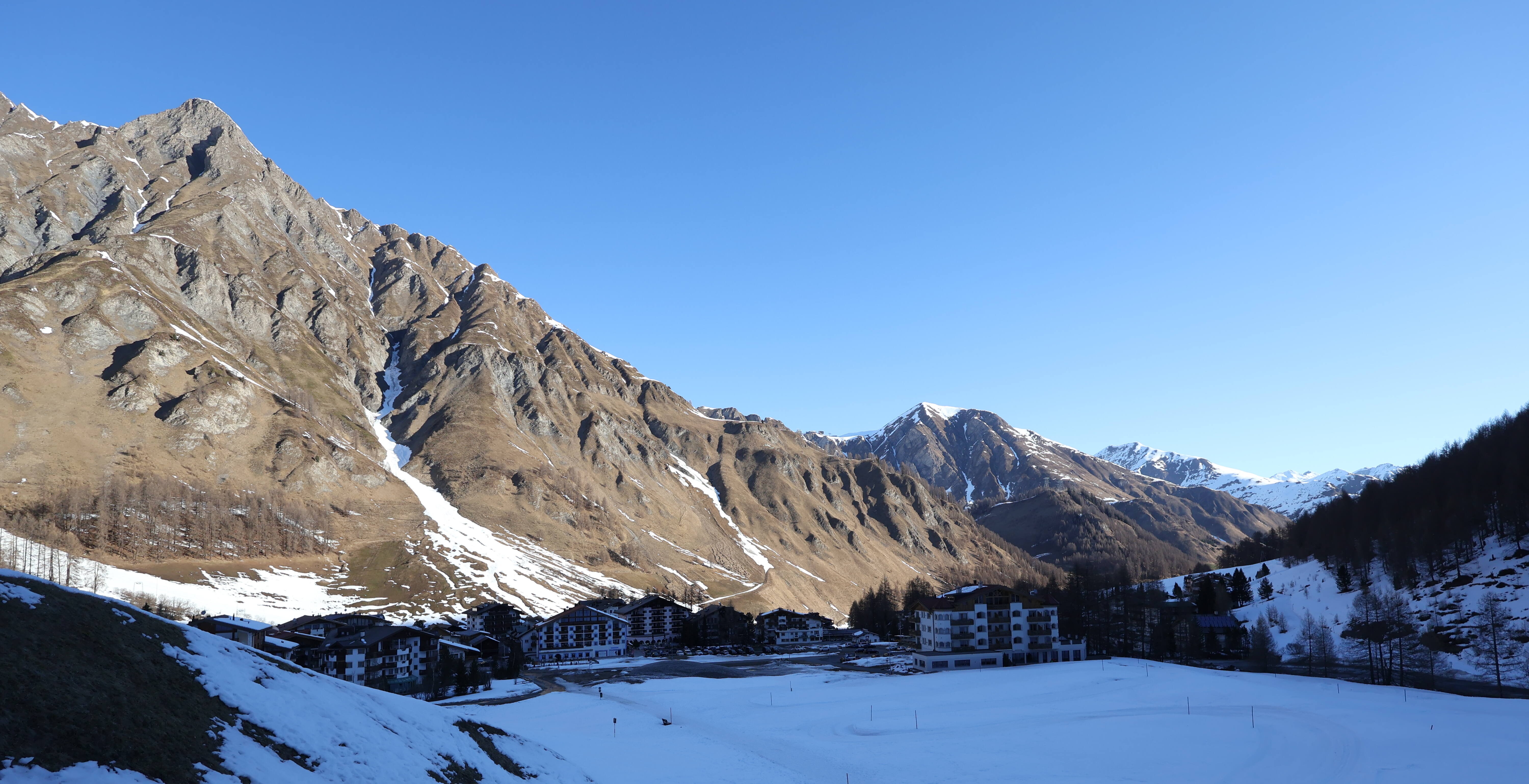 Archived image Webcam Samnaun: Village View