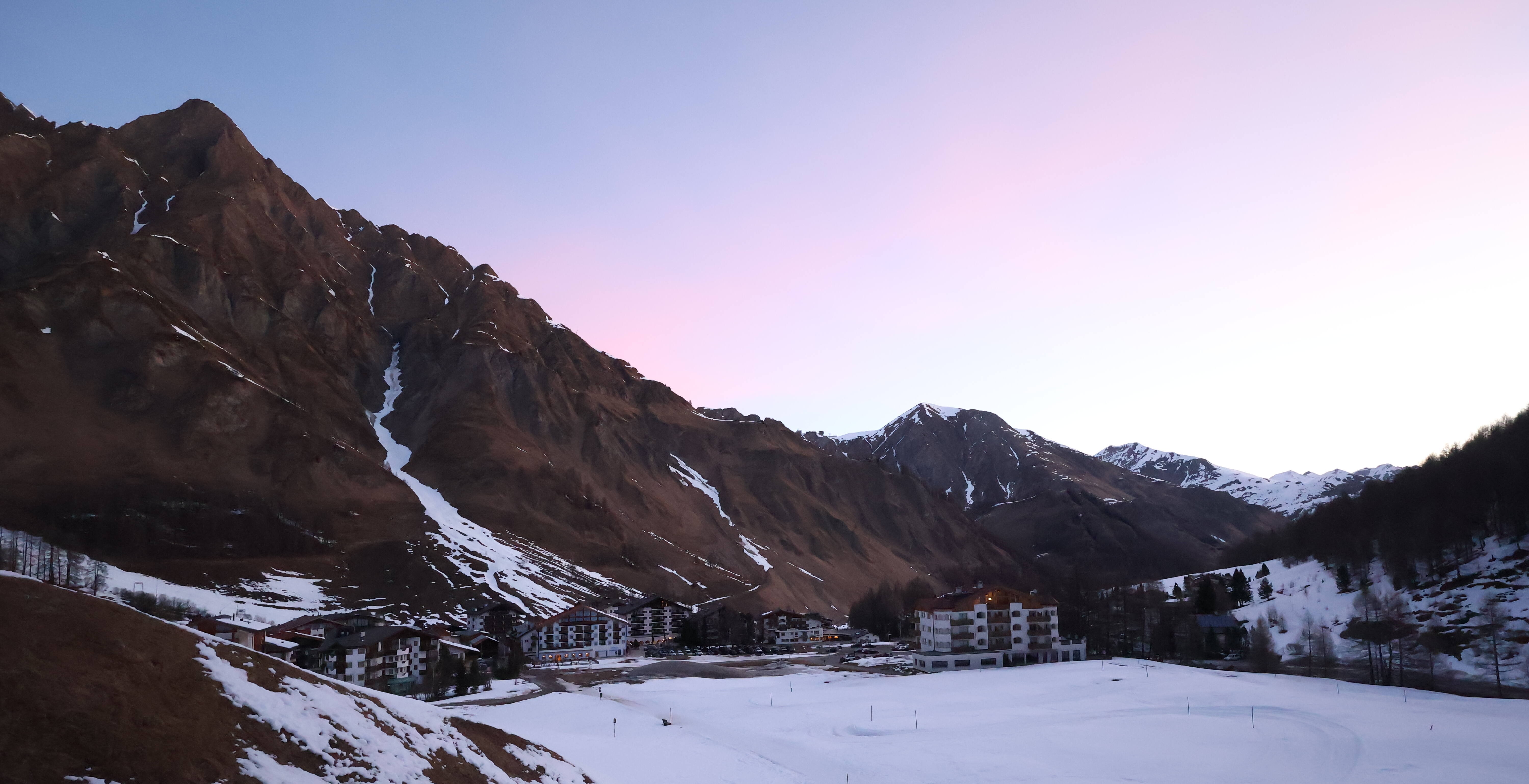 Archiv Foto Webcam Samnaun: Blick auf das Dorf