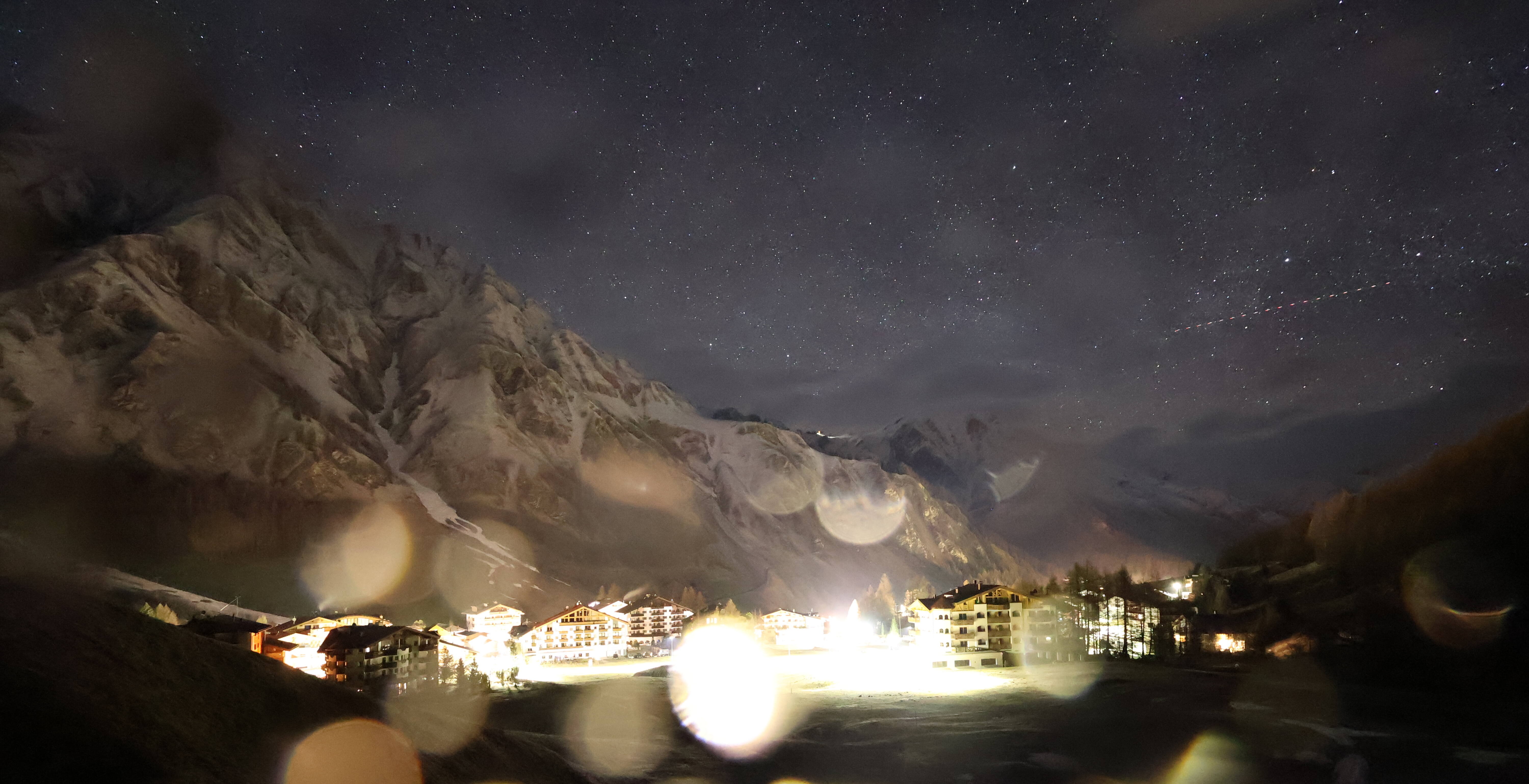 Archived image Webcam Samnaun: Village View