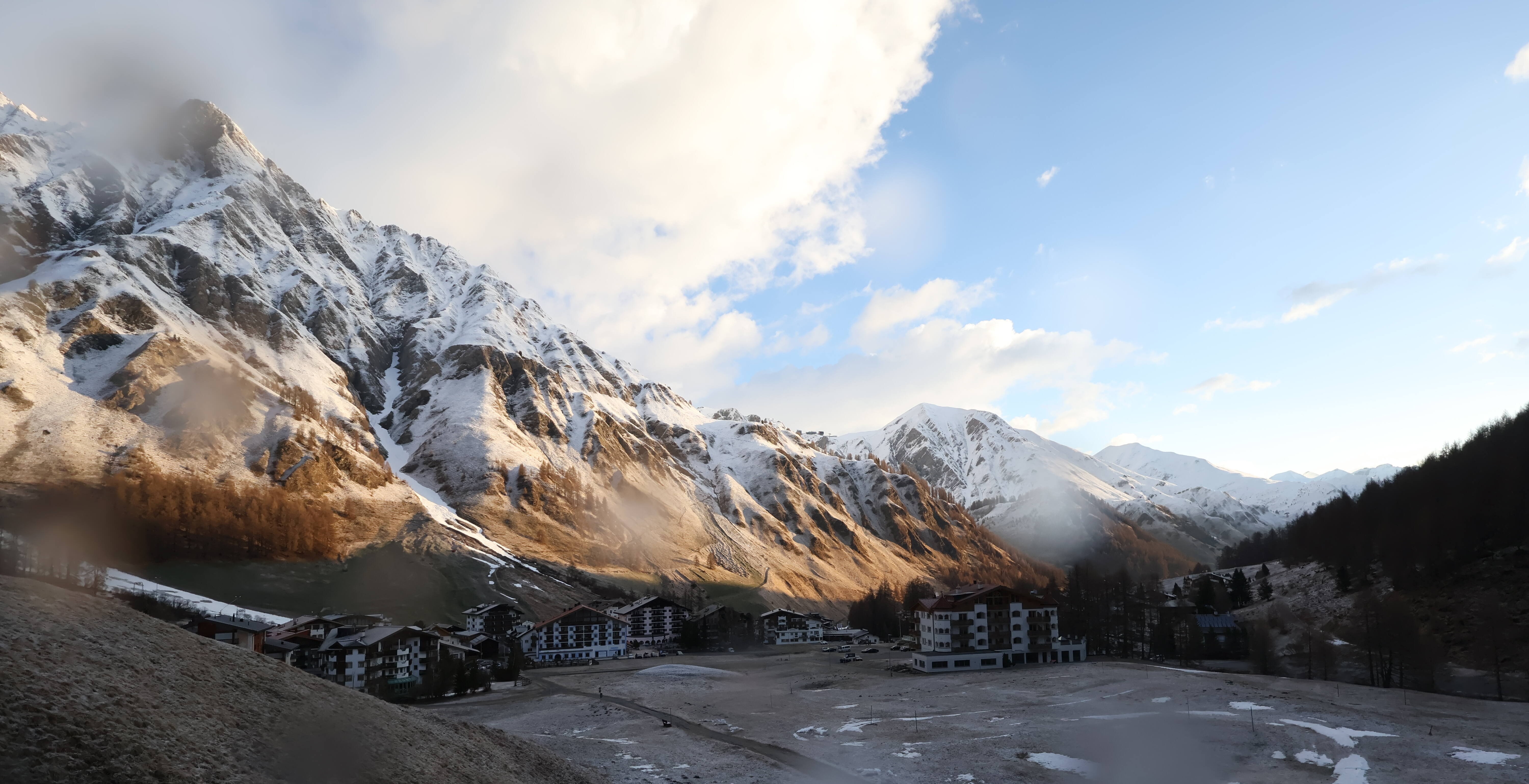 Archived image Webcam Samnaun: Village View