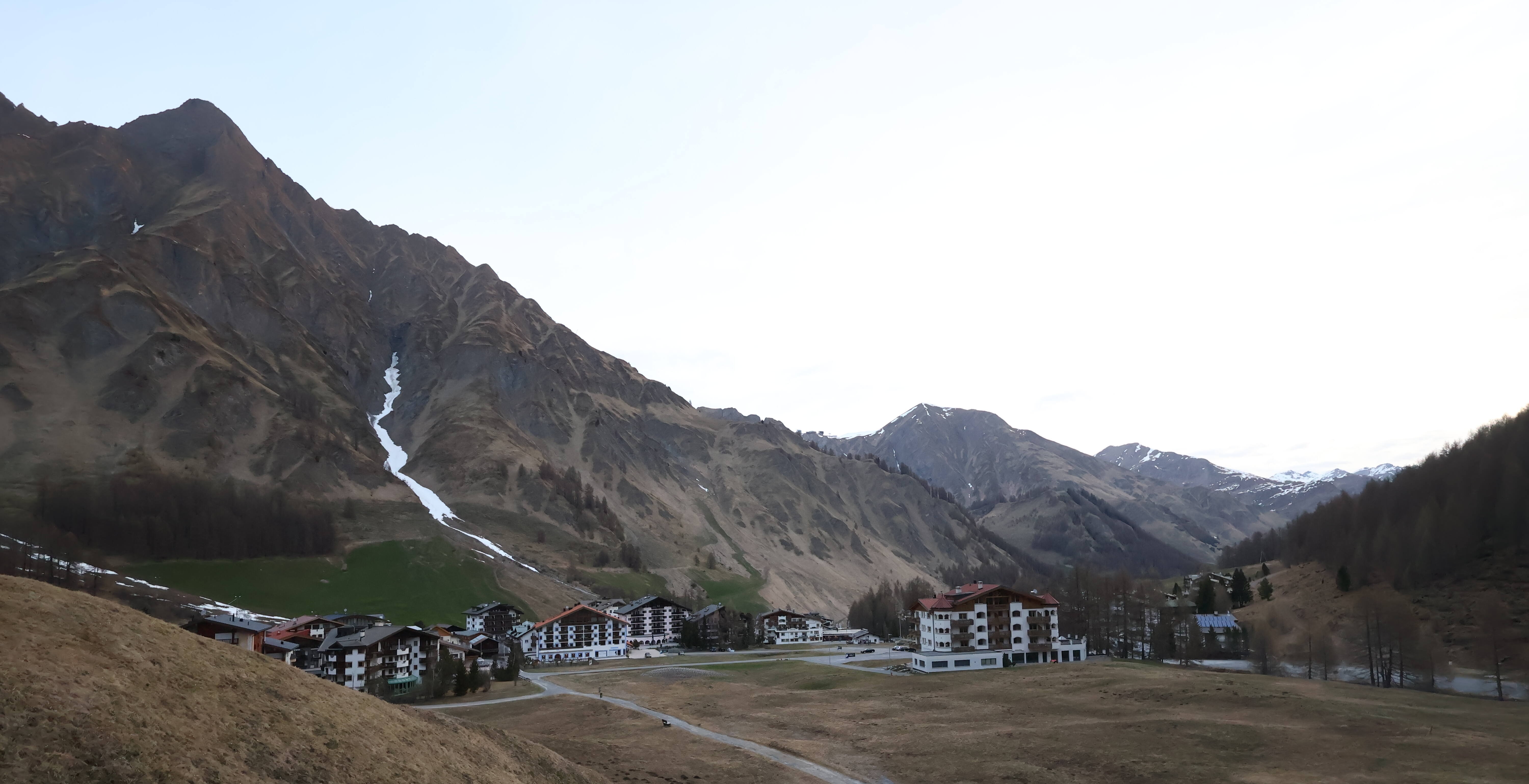 Archiv Foto Webcam Samnaun: Blick auf das Dorf