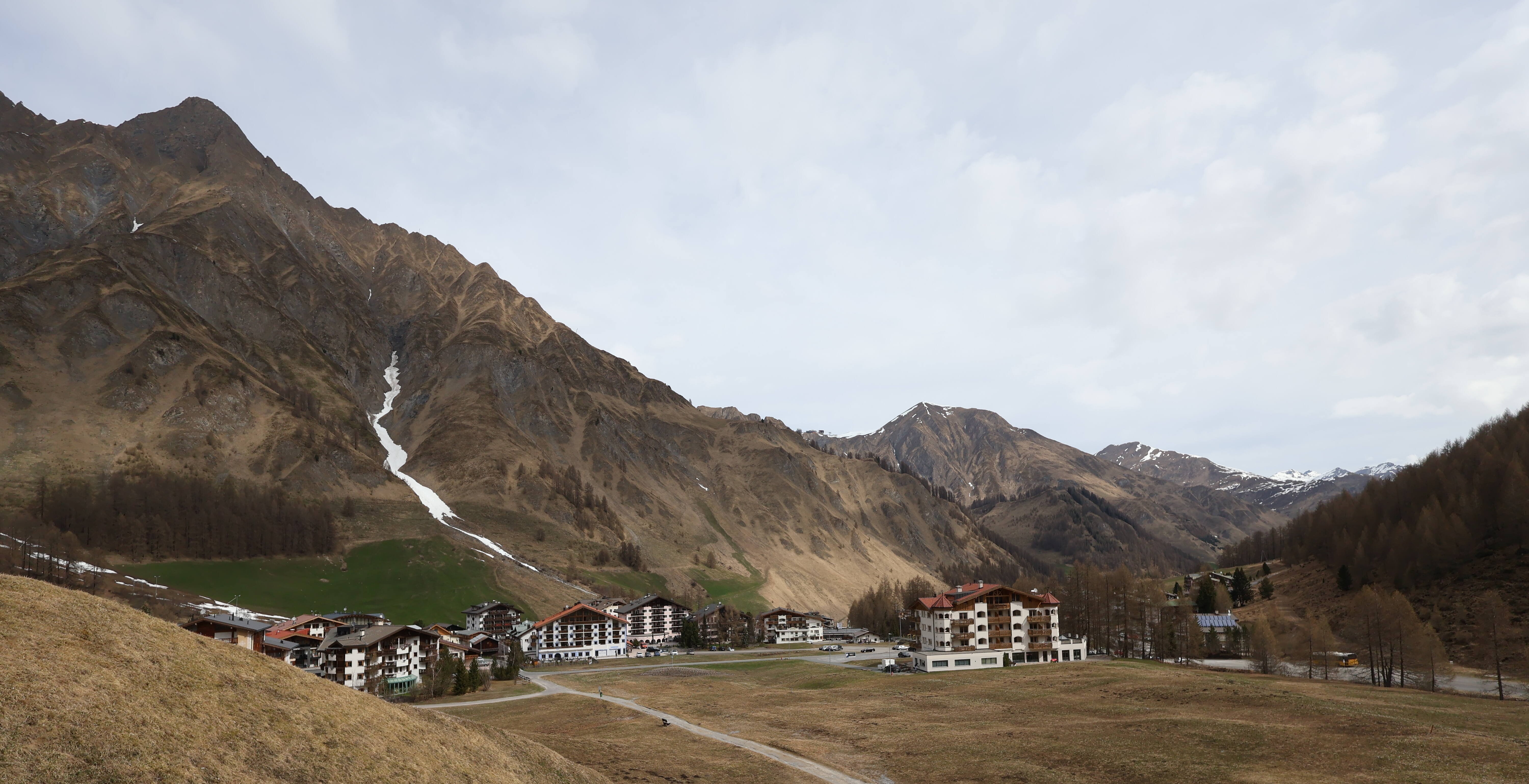 Archiv Foto Webcam Samnaun: Blick auf das Dorf