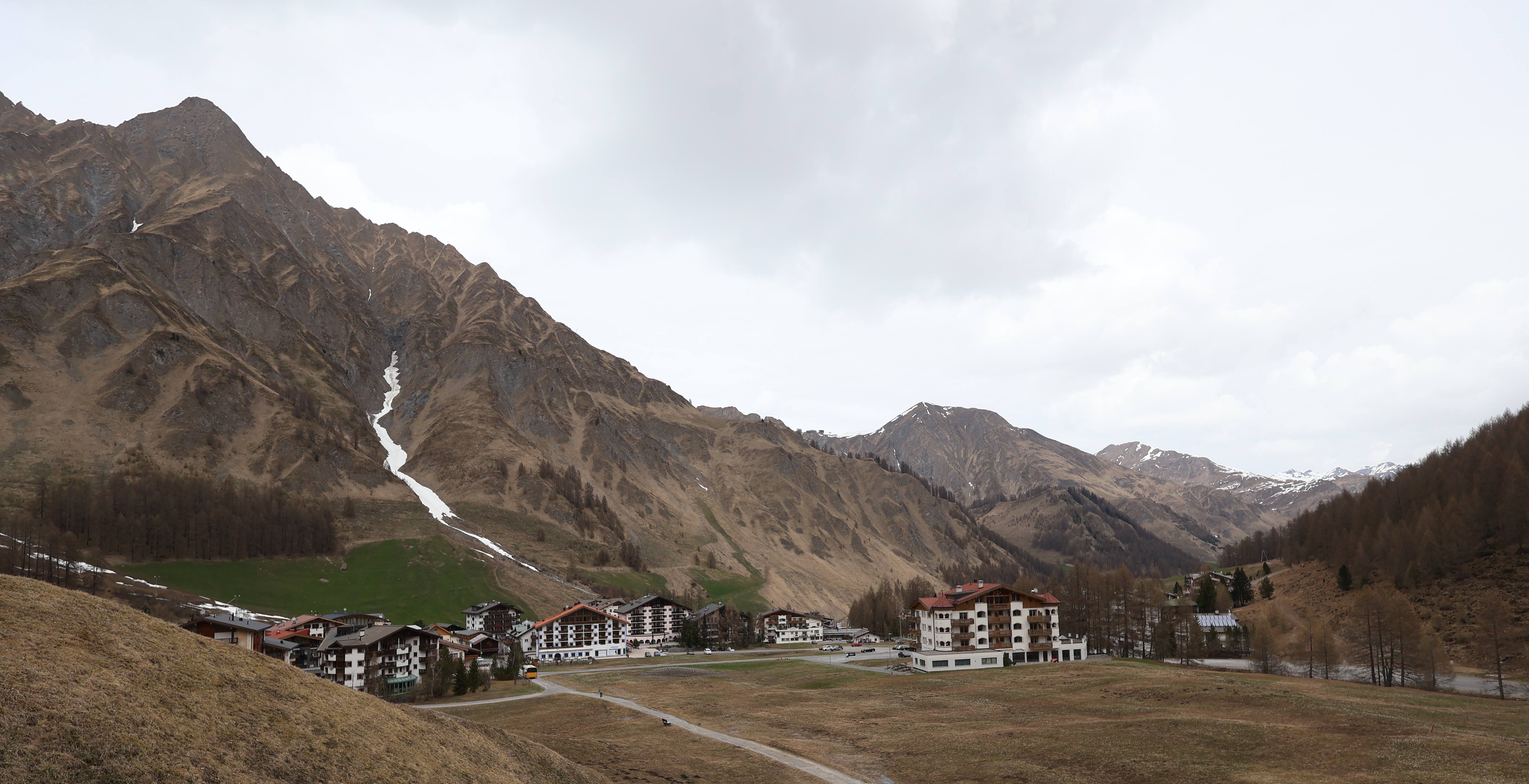 Archiv Foto Webcam Samnaun: Blick auf das Dorf