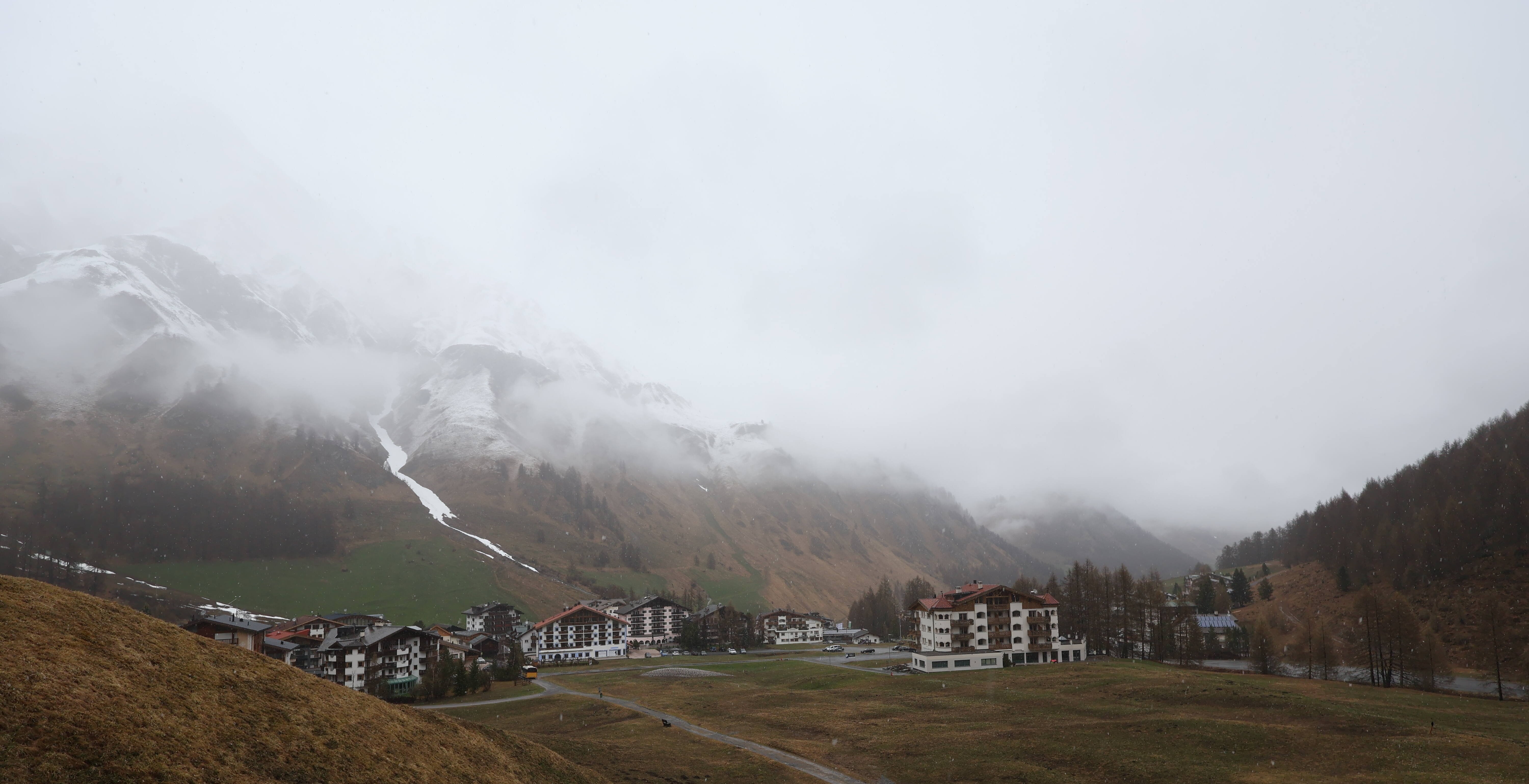Archiv Foto Webcam Samnaun: Blick auf das Dorf