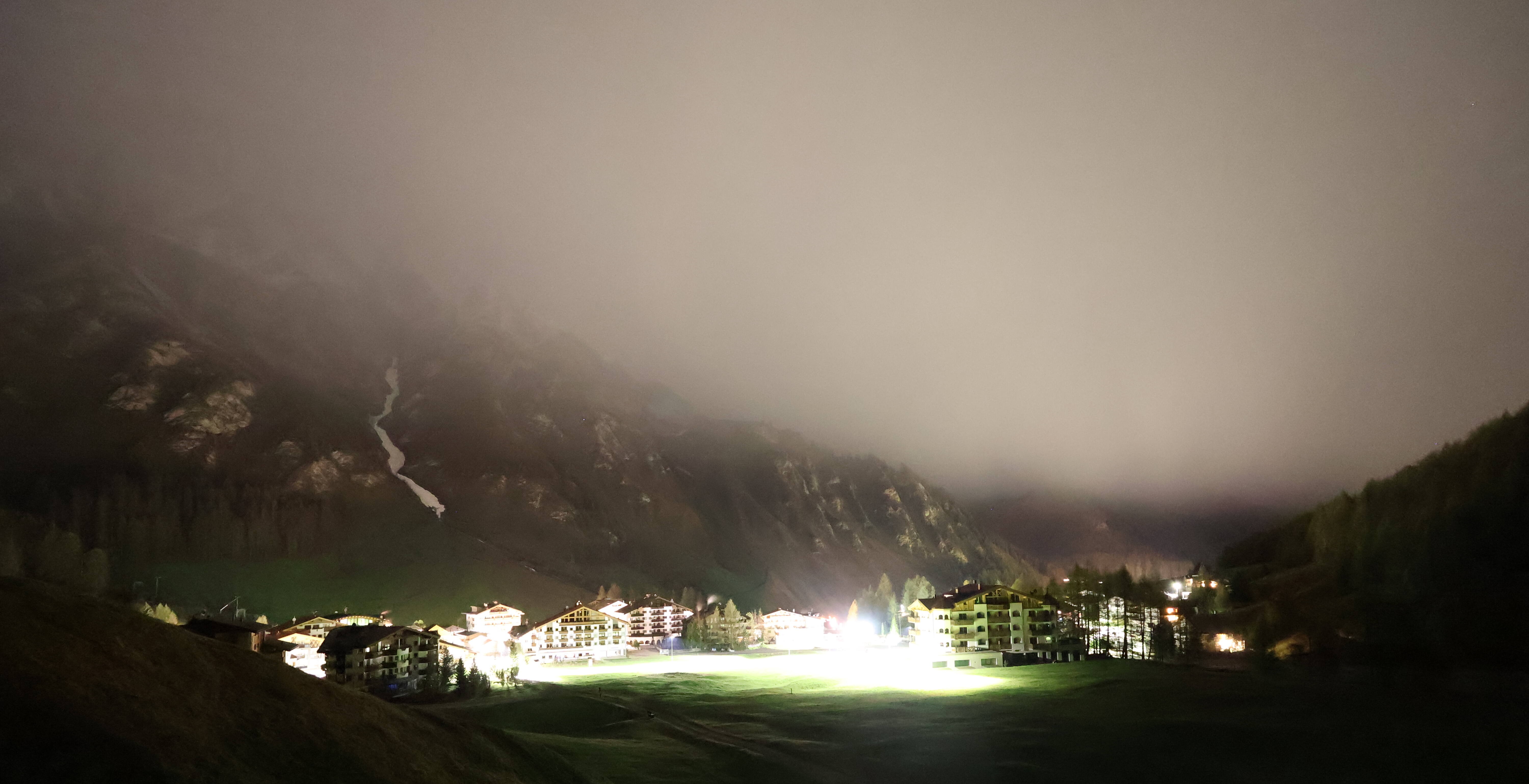 Archiv Foto Webcam Samnaun: Blick auf das Dorf