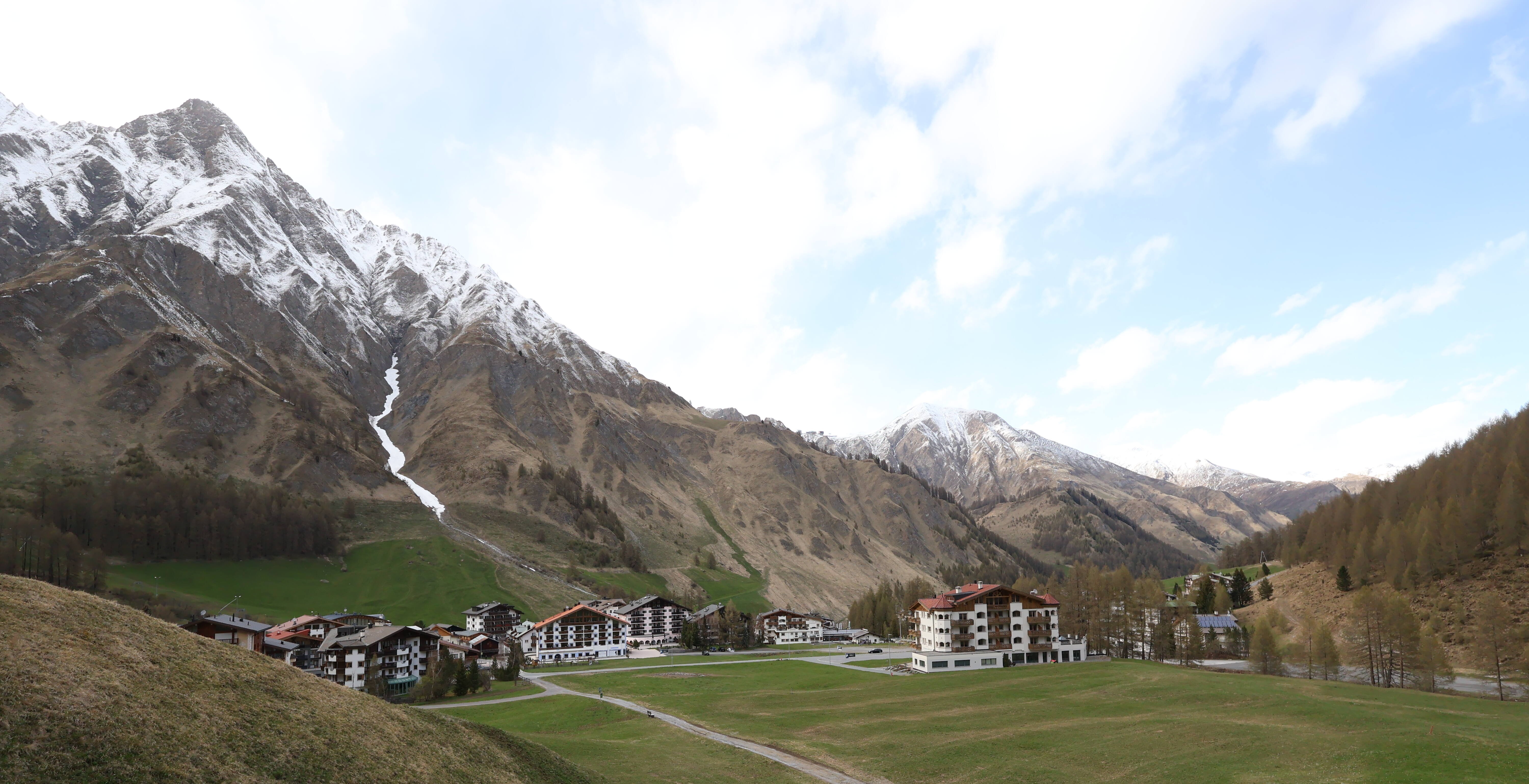 Archiv Foto Webcam Samnaun: Blick auf das Dorf