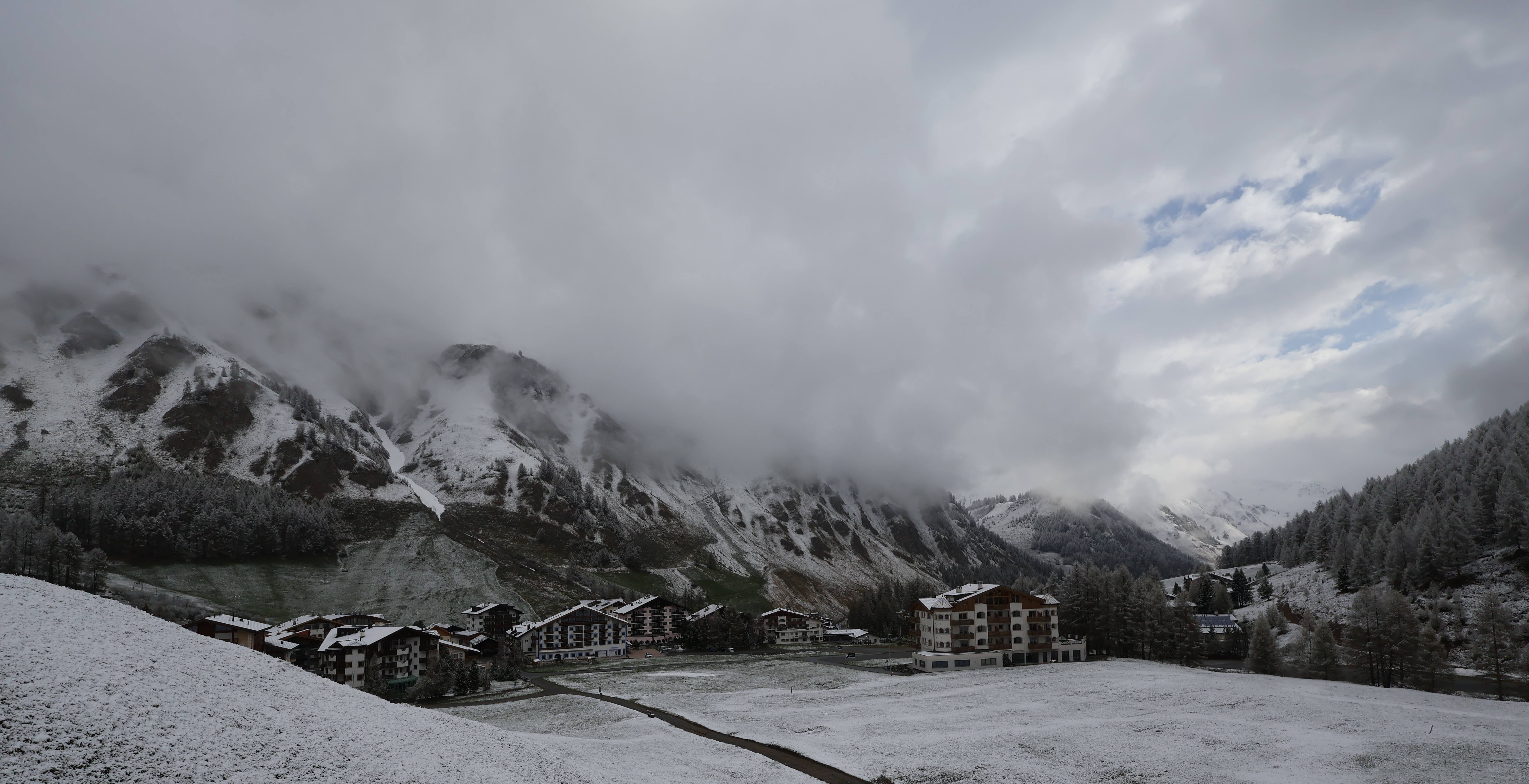Archived image Webcam Samnaun: Village View