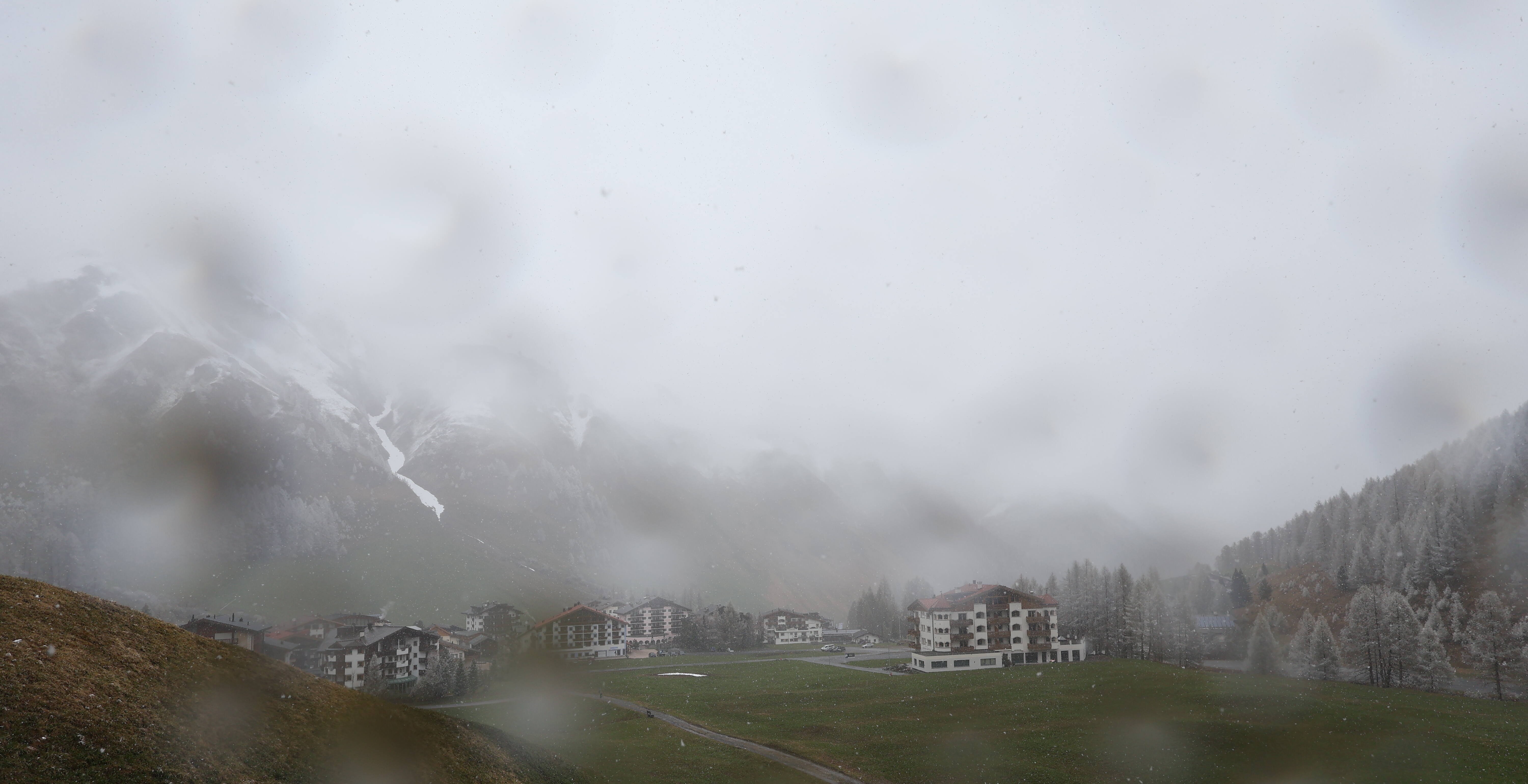 Archived image Webcam Samnaun: Village View