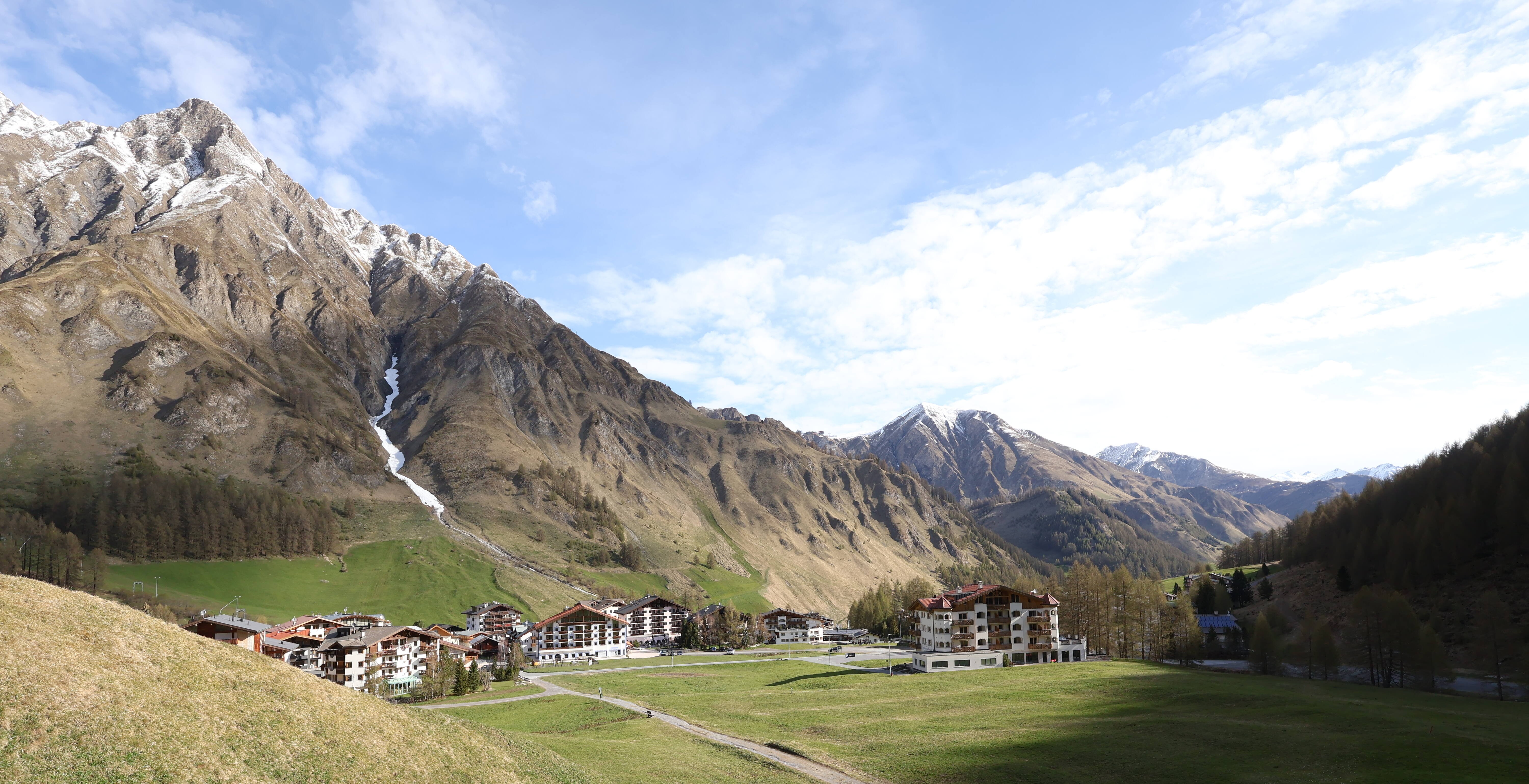 Archiv Foto Webcam Samnaun: Blick auf das Dorf