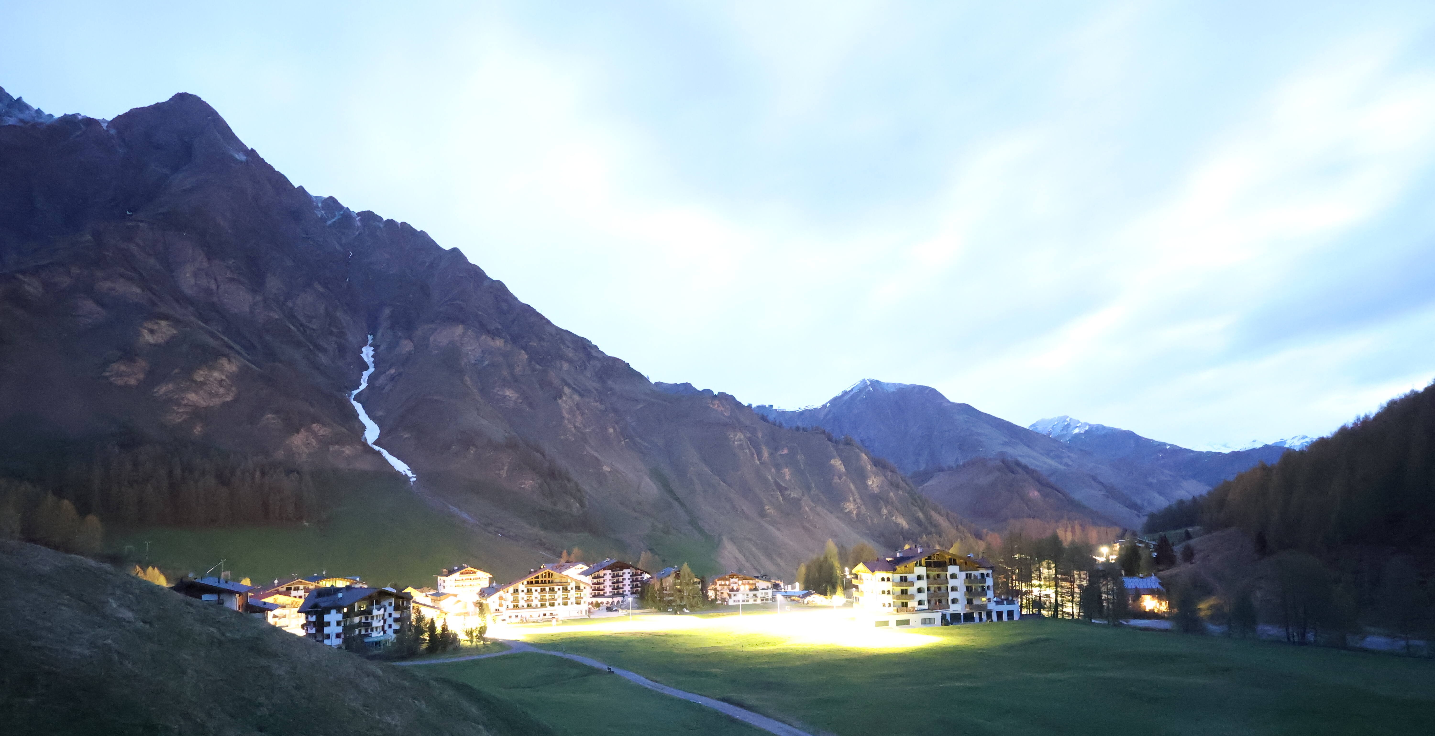 Archived image Webcam Samnaun: Village View