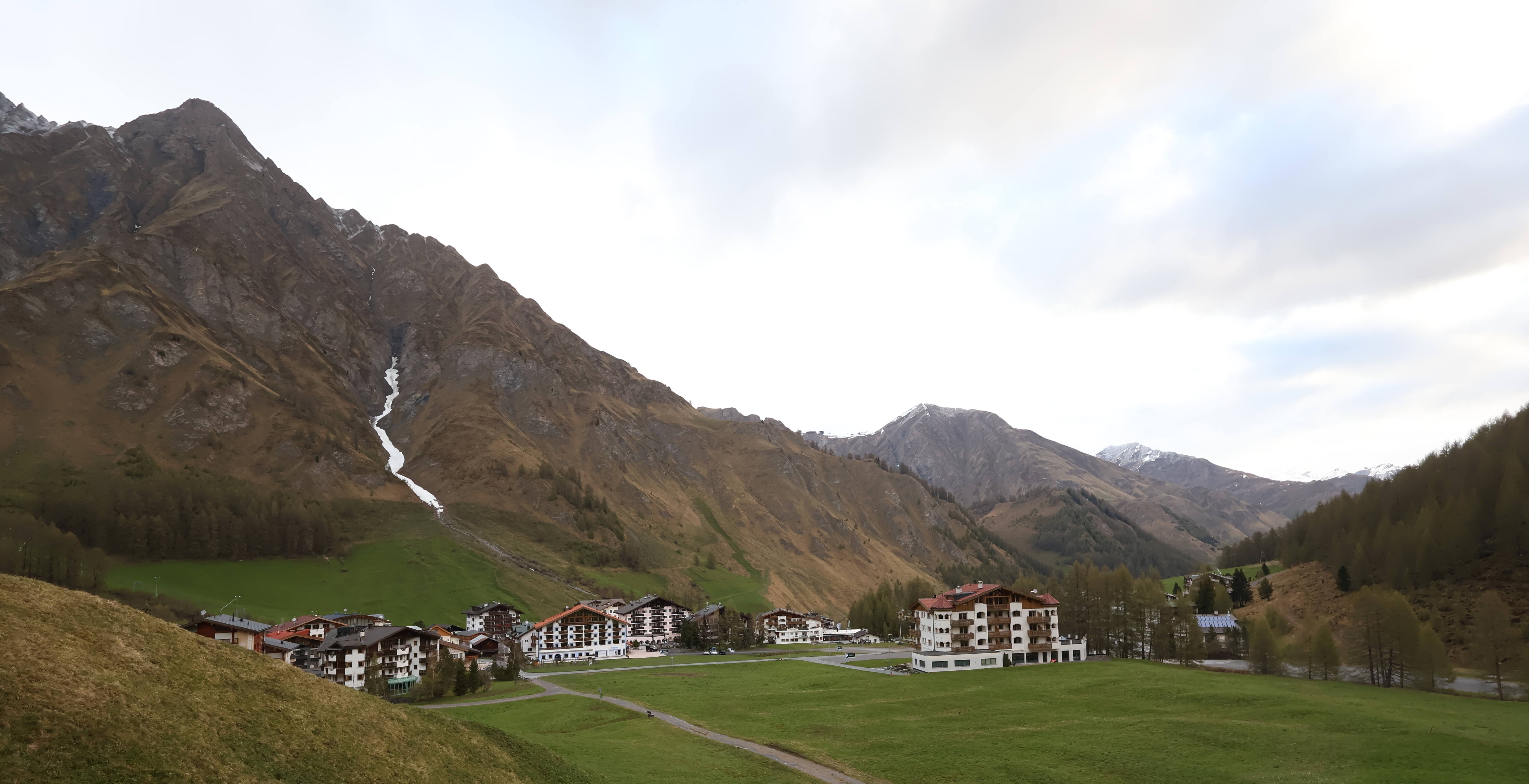 Archived image Webcam Samnaun: Village View