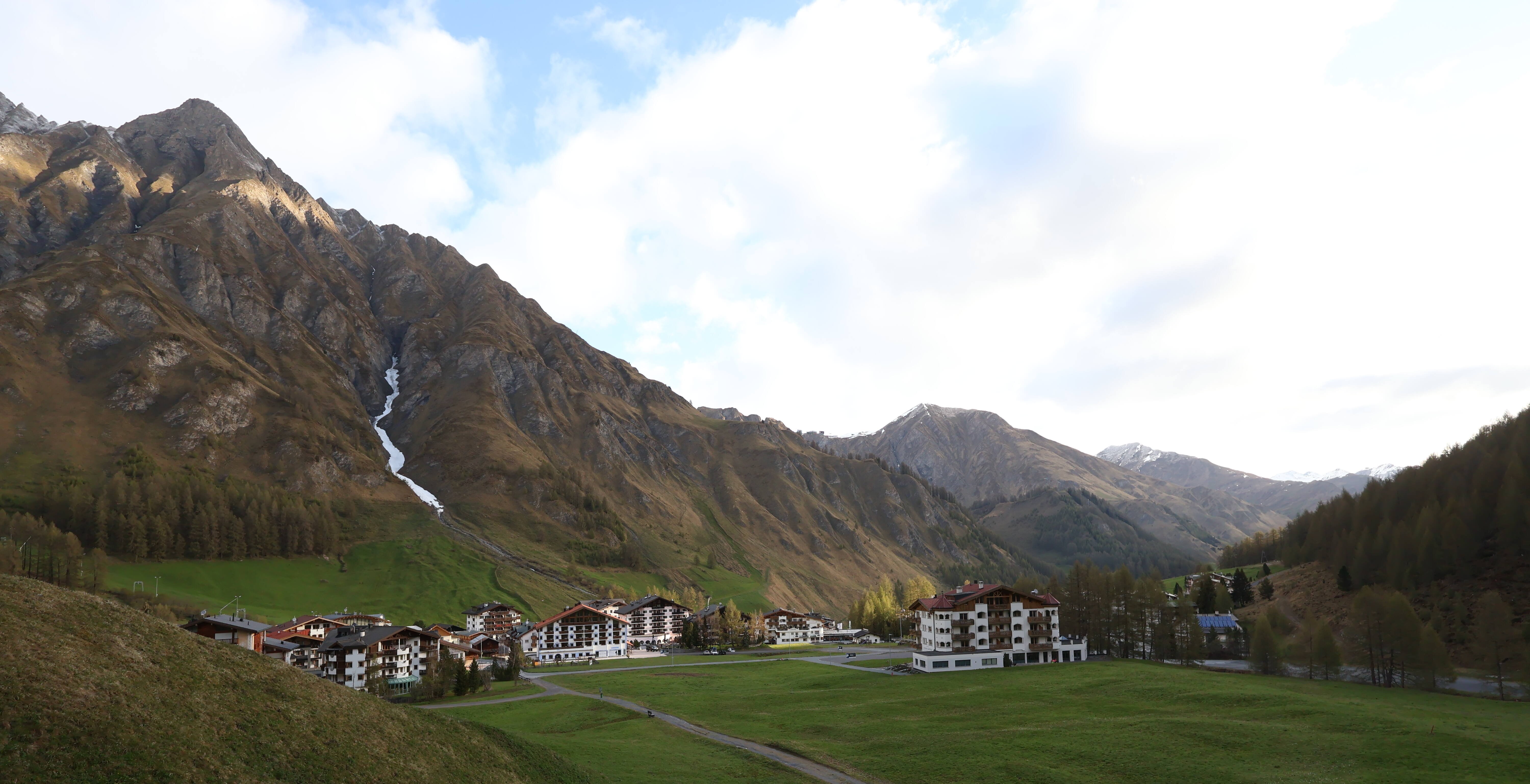 Archived image Webcam Samnaun: Village View
