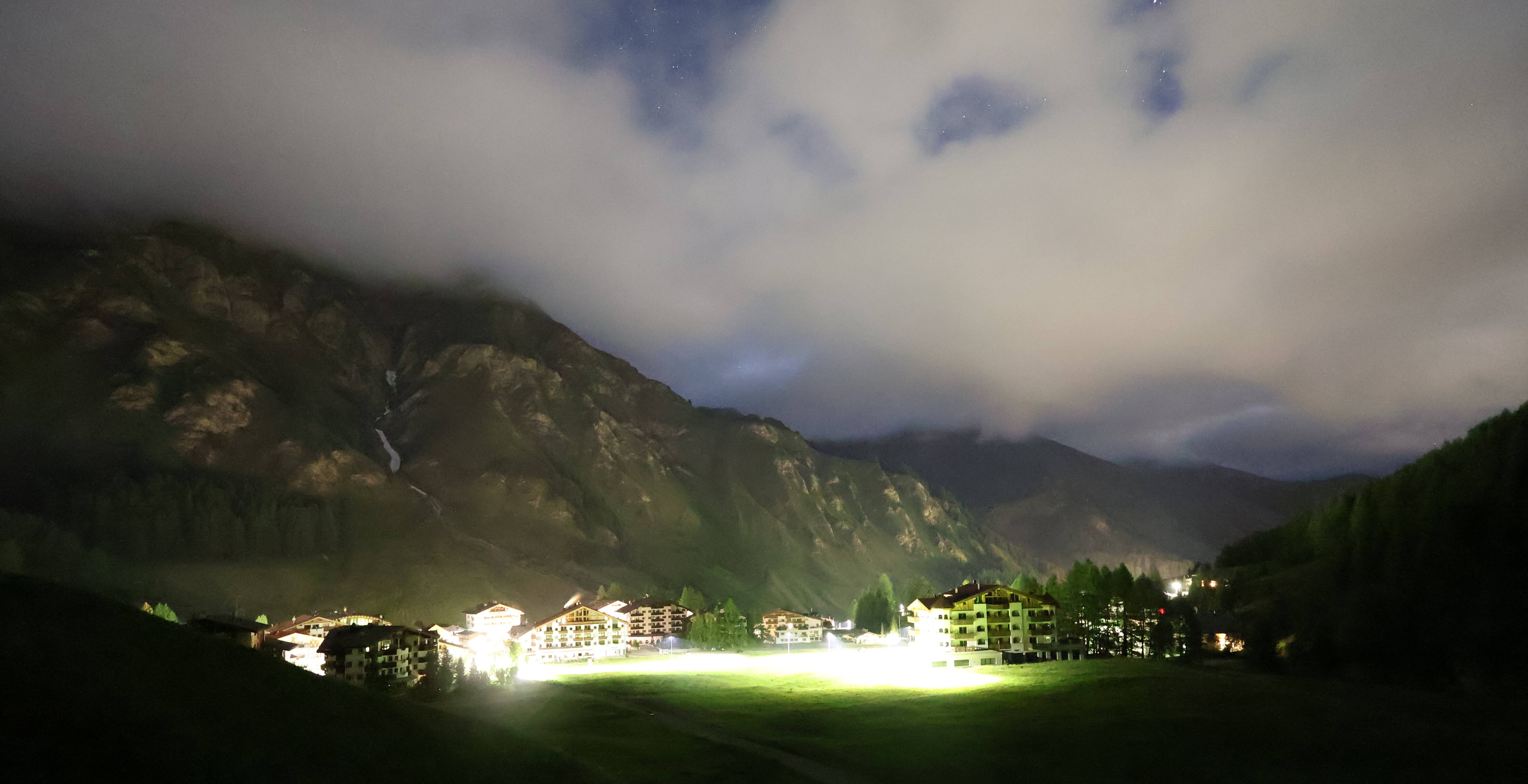 Archived image Webcam Samnaun: Village View
