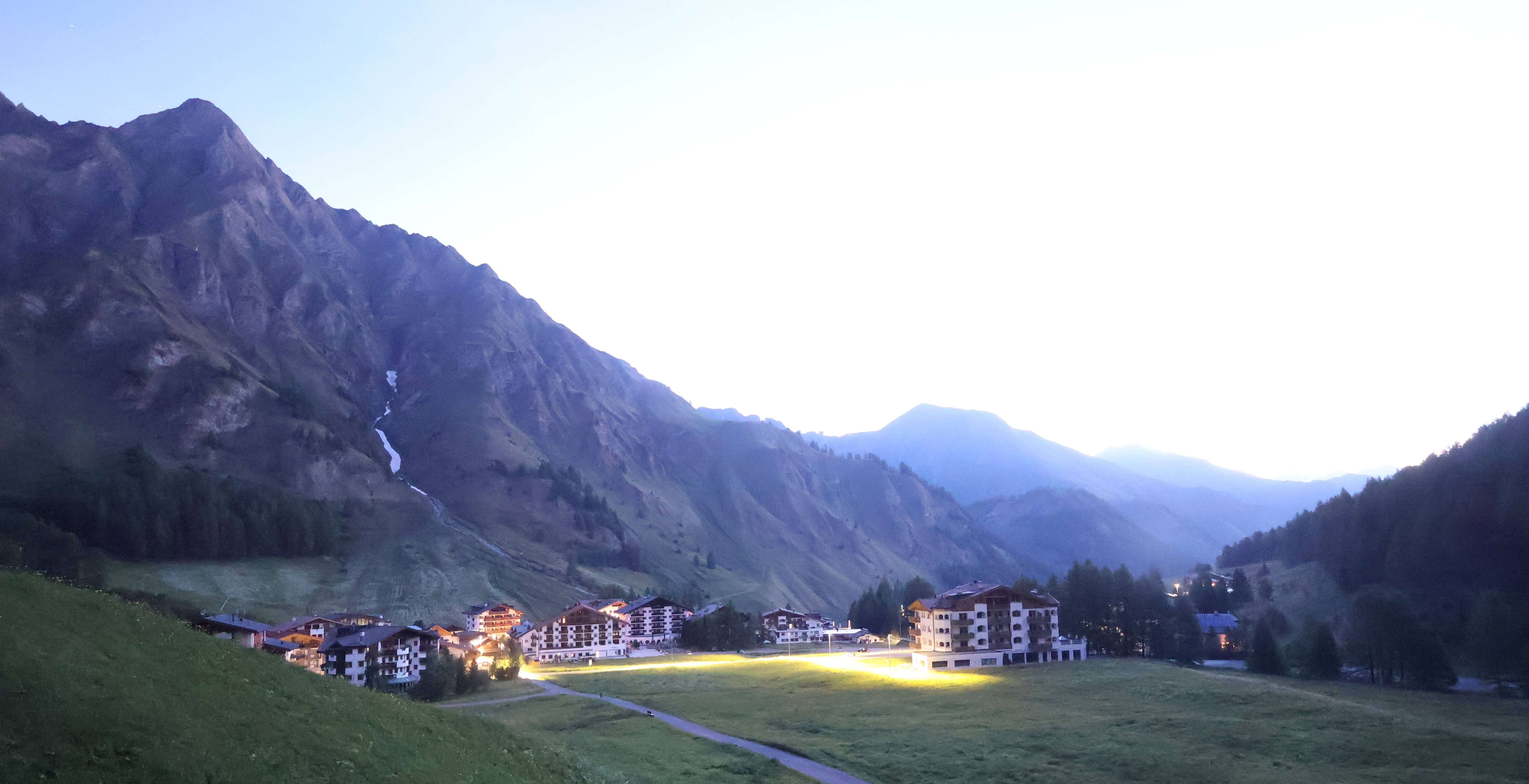 Archived image Webcam Samnaun: Village View