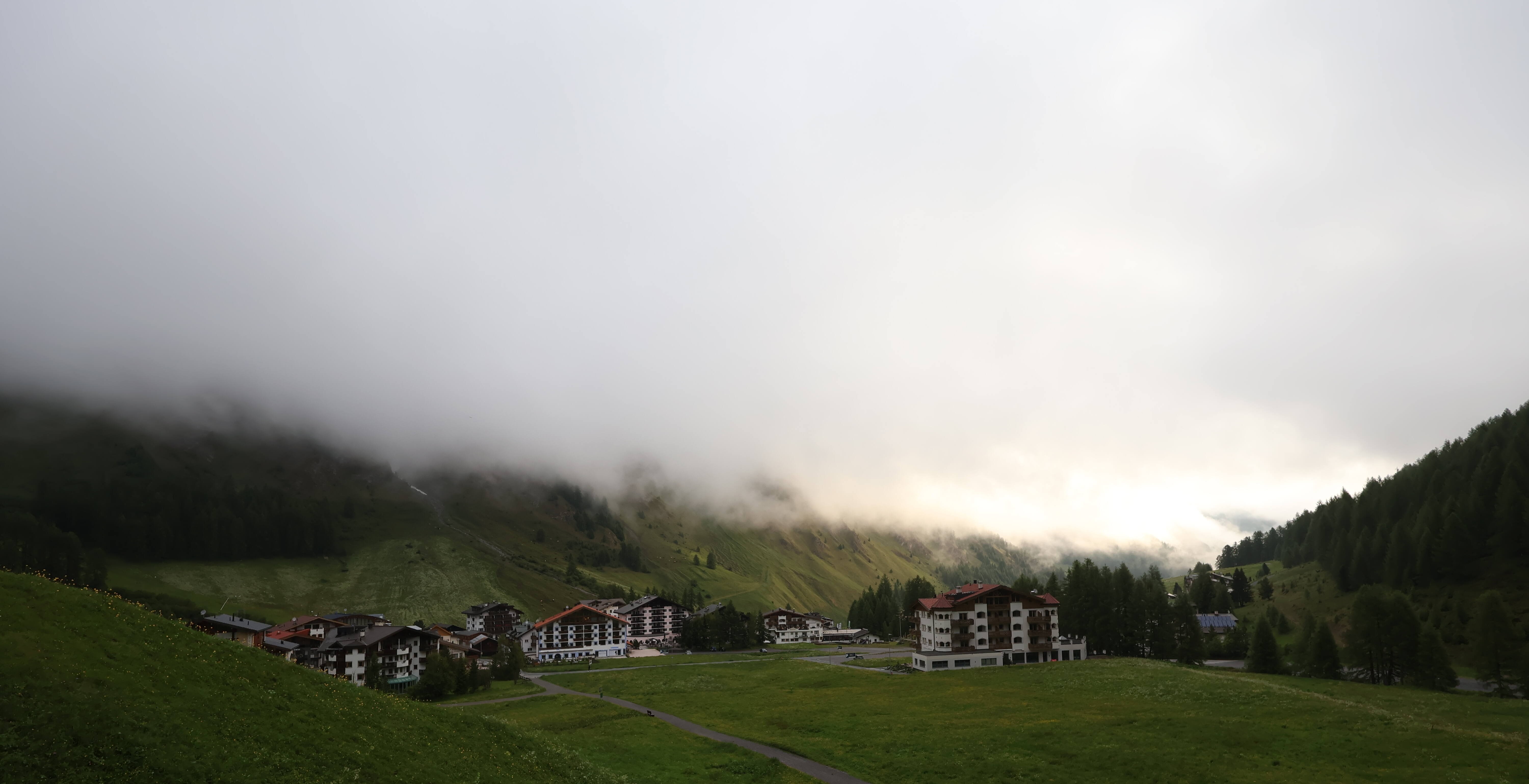 Archiv Foto Webcam Samnaun: Blick auf das Dorf