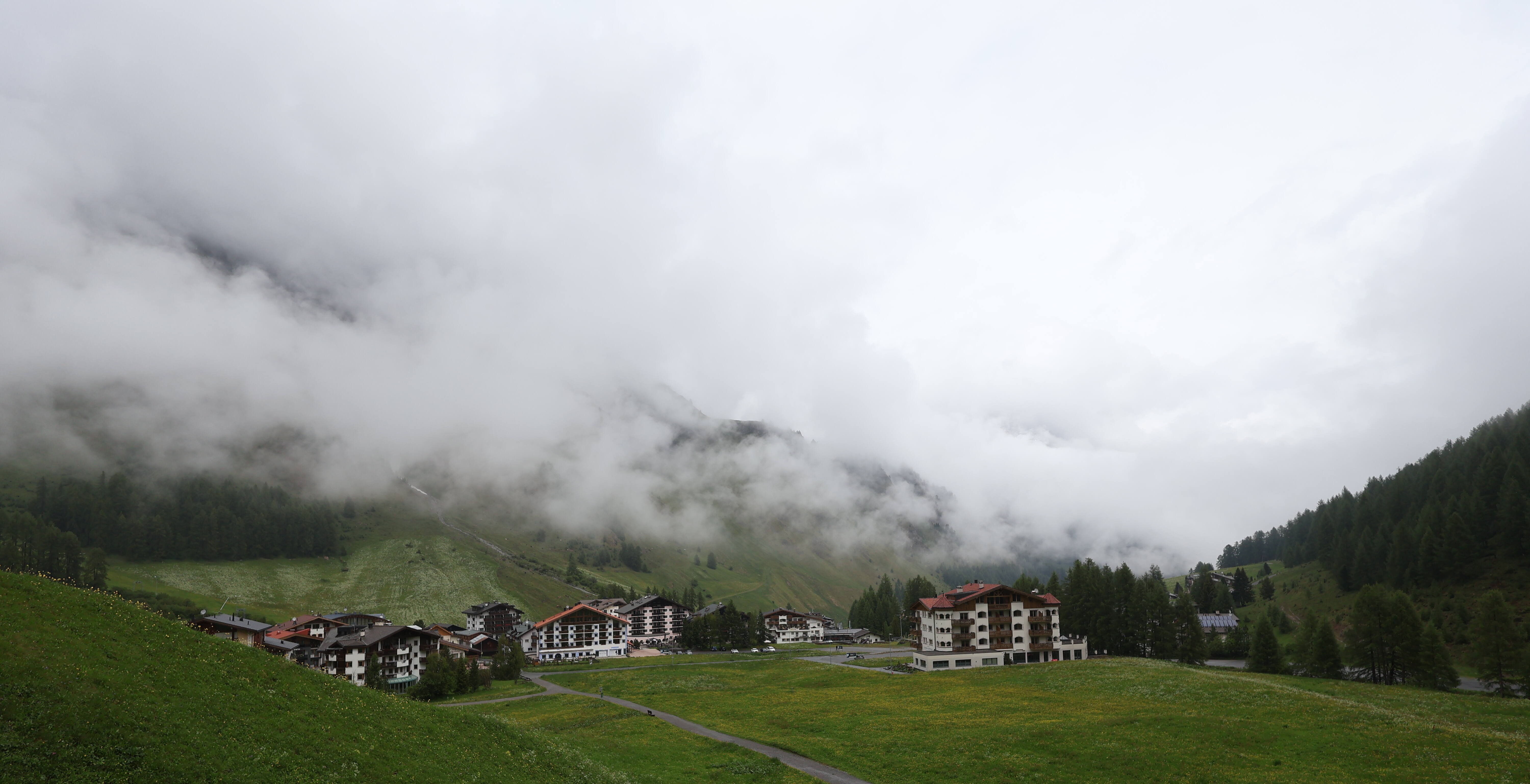 Archiv Foto Webcam Samnaun: Blick auf das Dorf