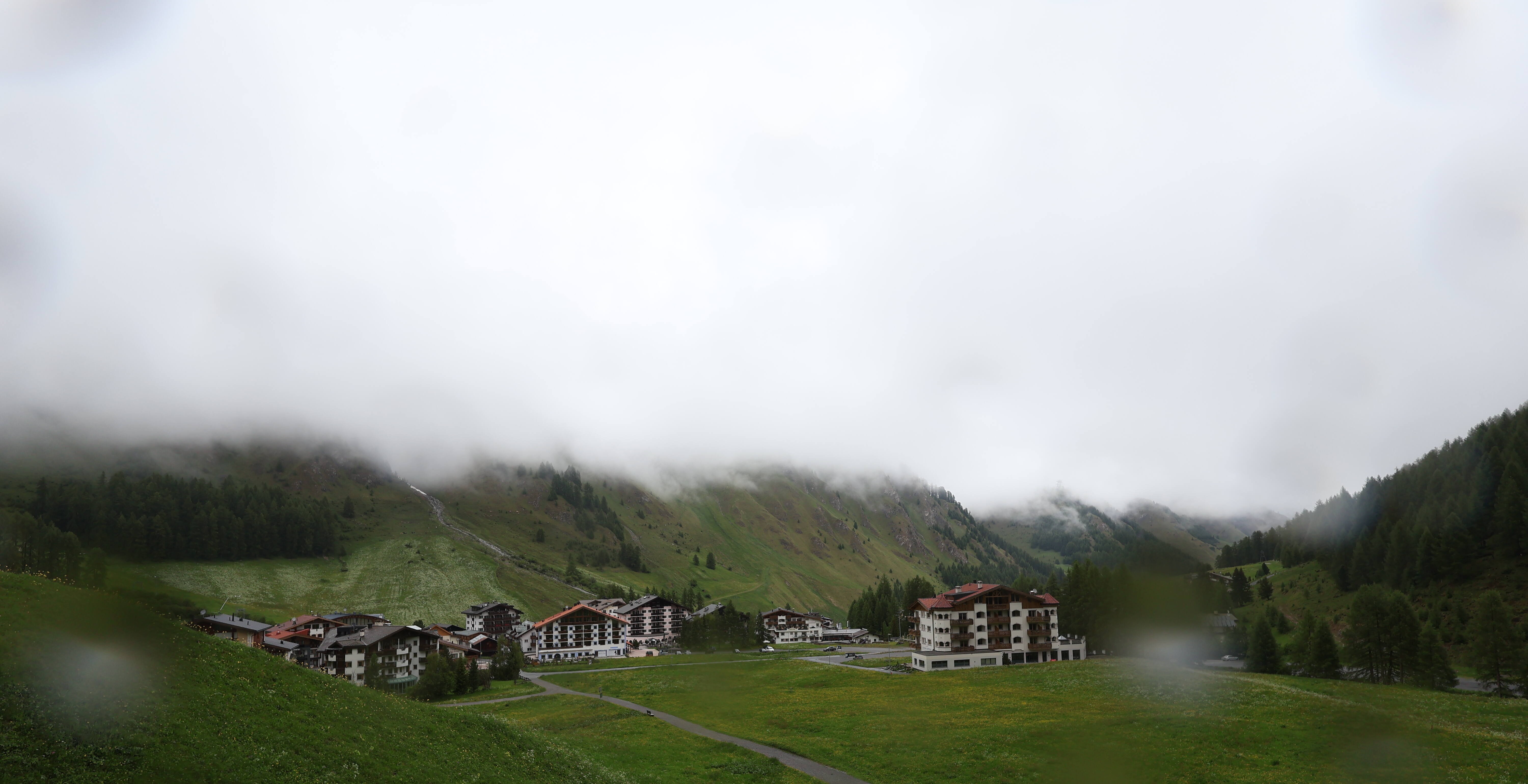 Archiv Foto Webcam Samnaun: Blick auf das Dorf
