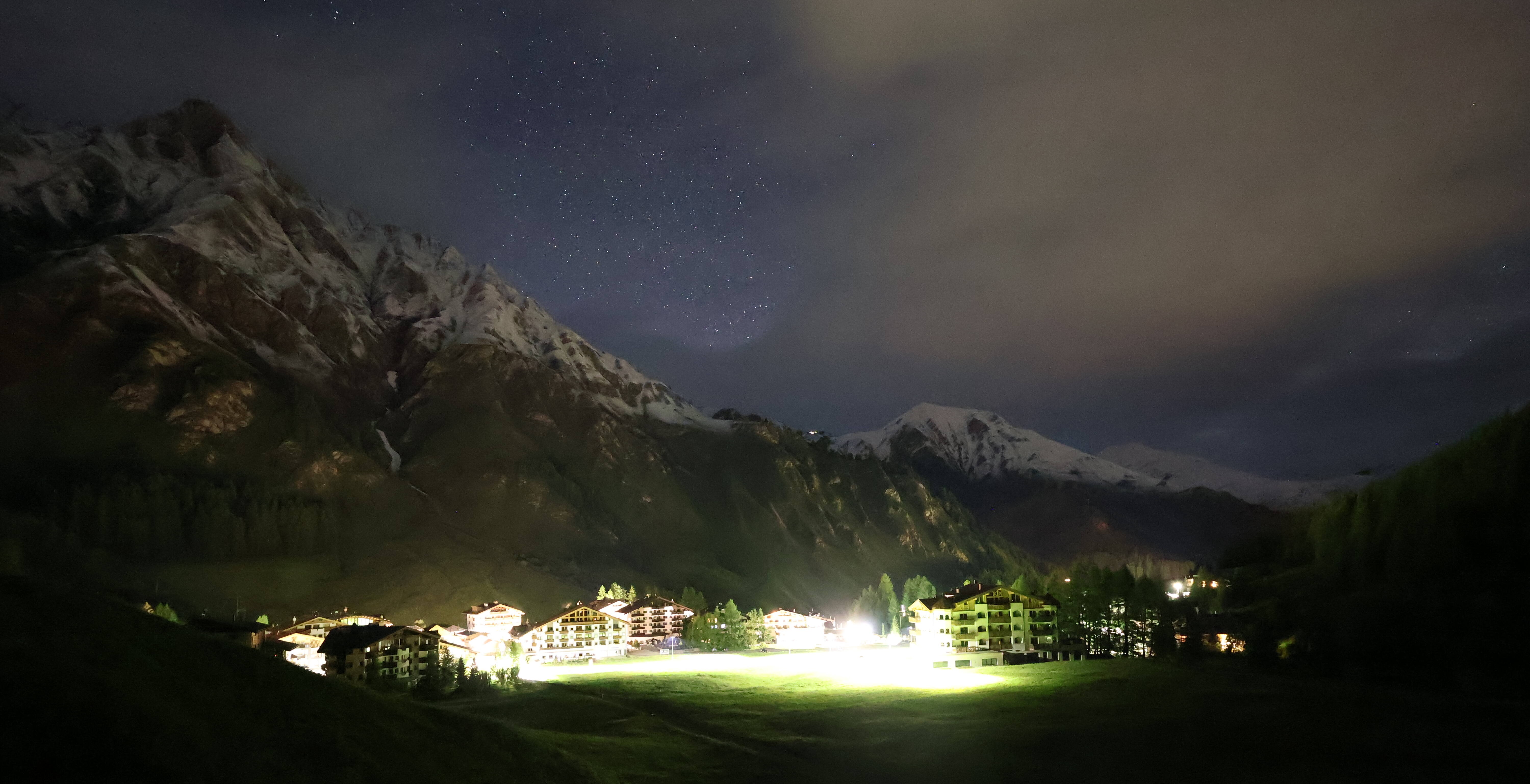 Archived image Webcam Samnaun: Village View