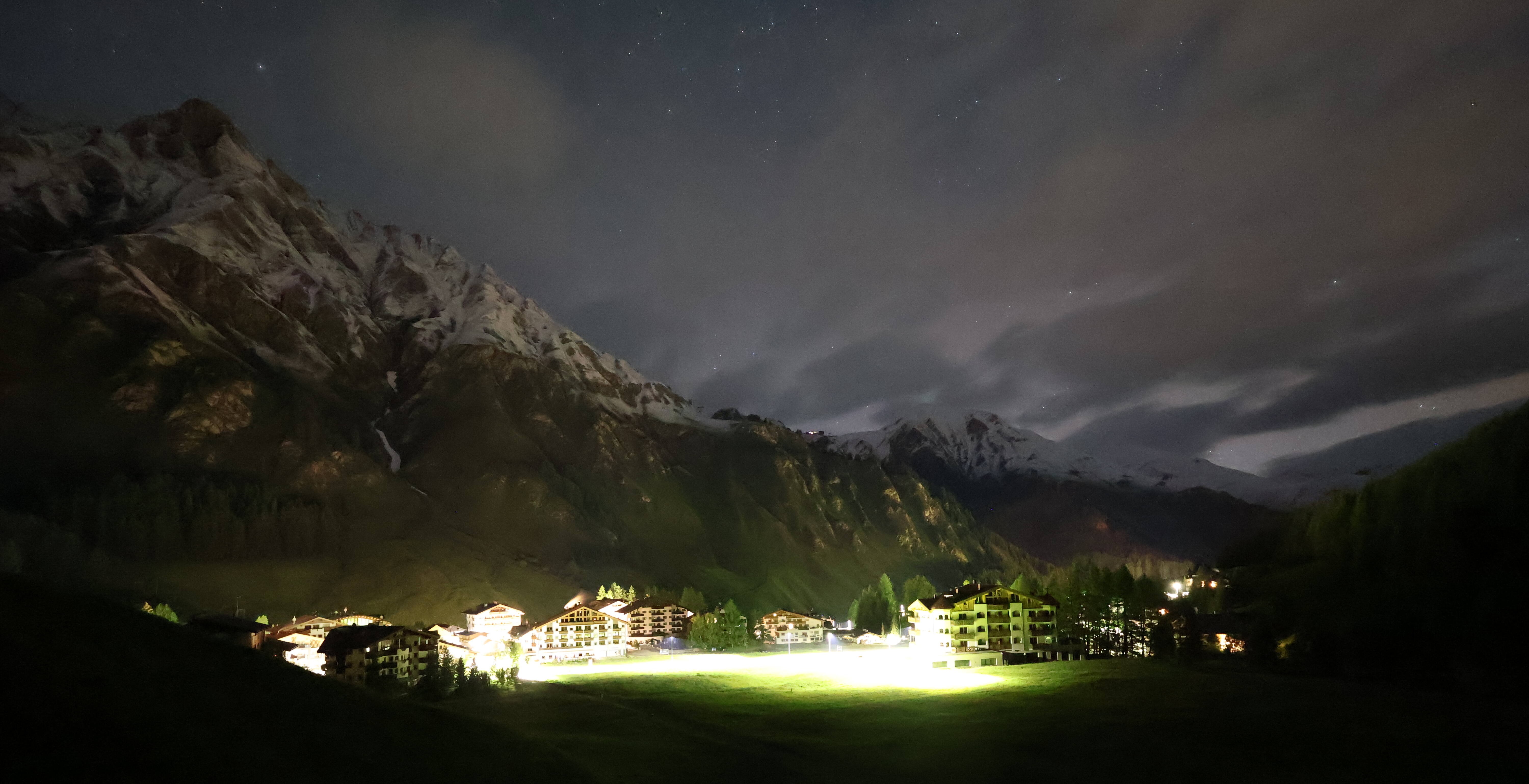 Archived image Webcam Samnaun: Village View