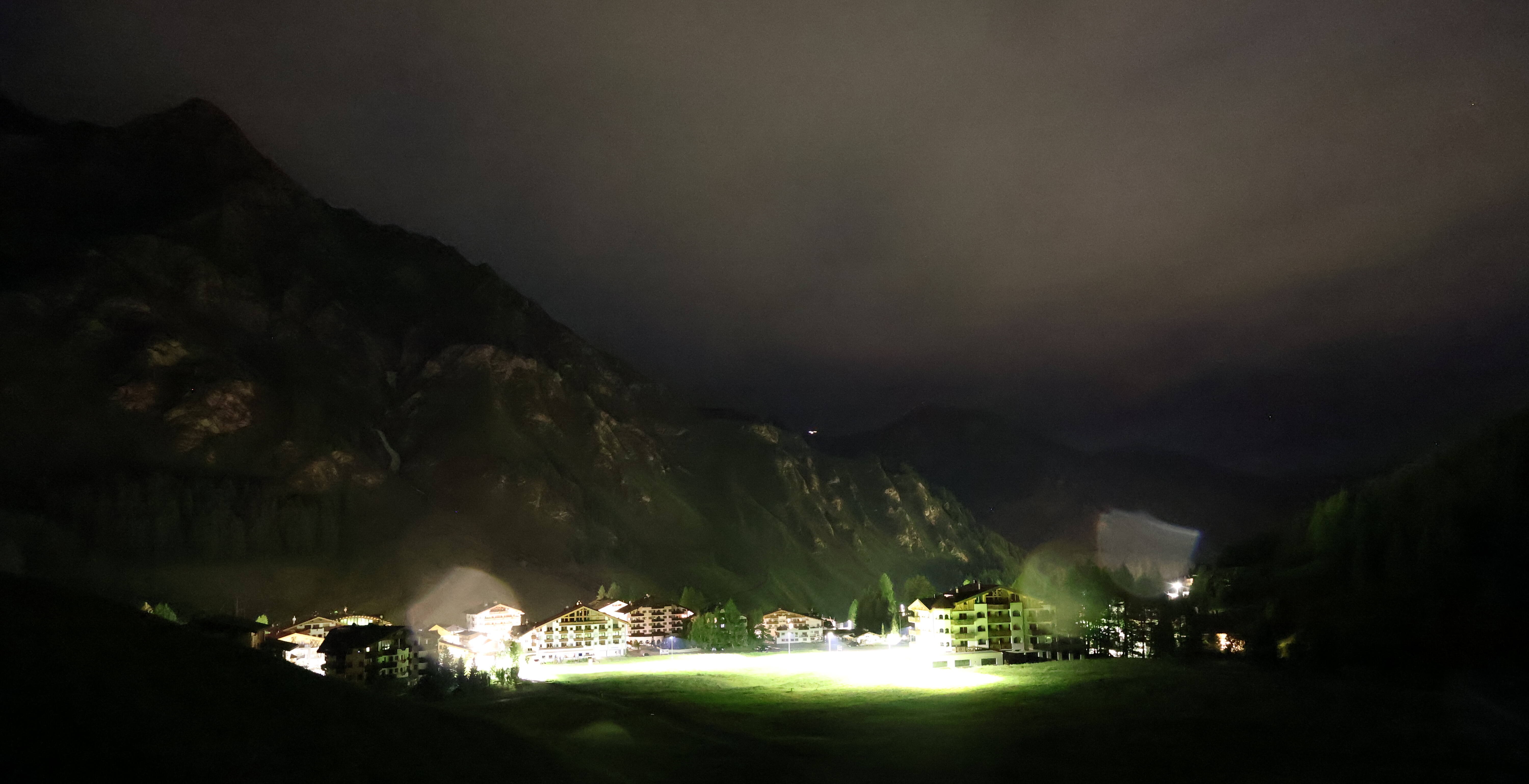 Archived image Webcam Samnaun: Village View