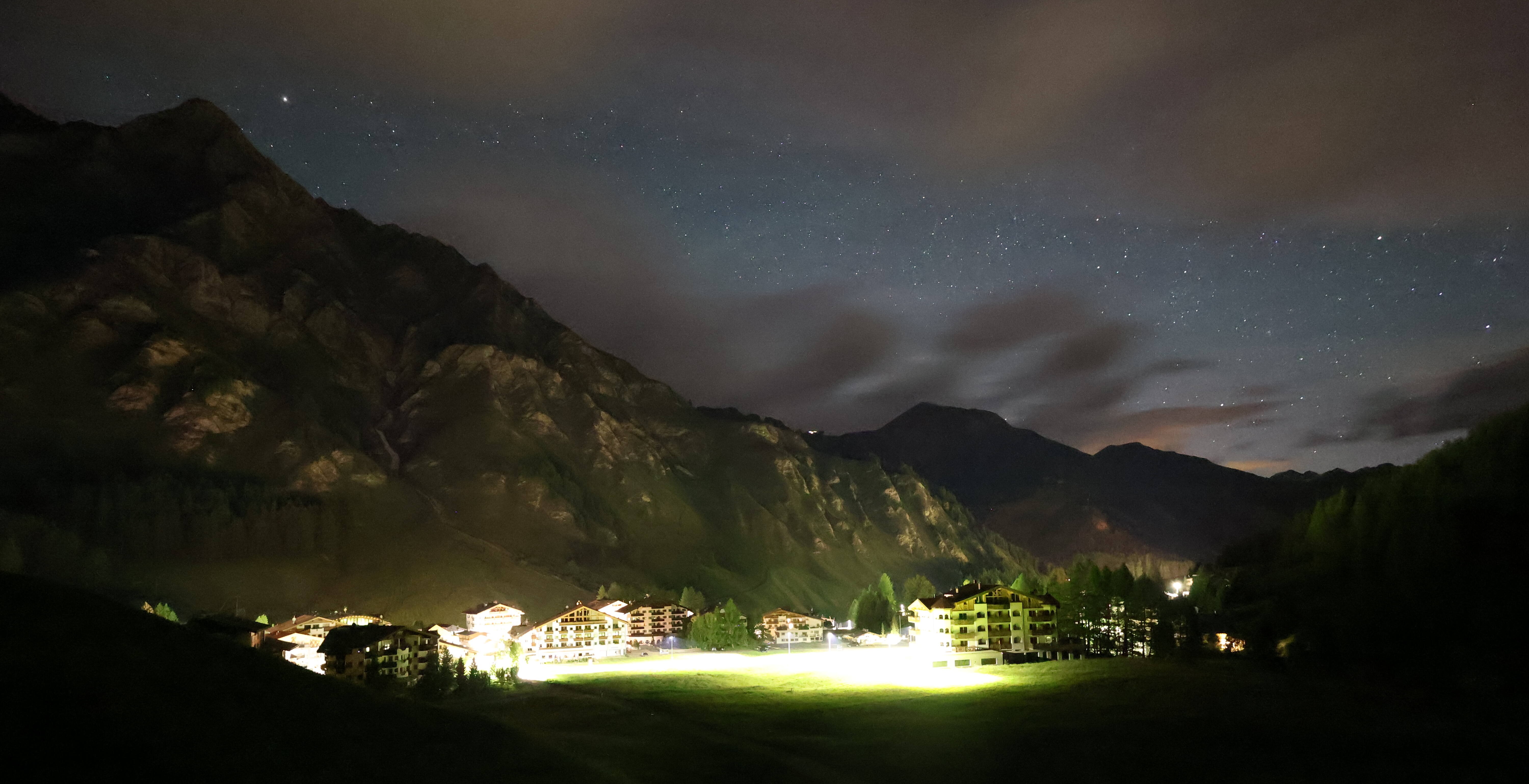 Archived image Webcam Samnaun: Village View