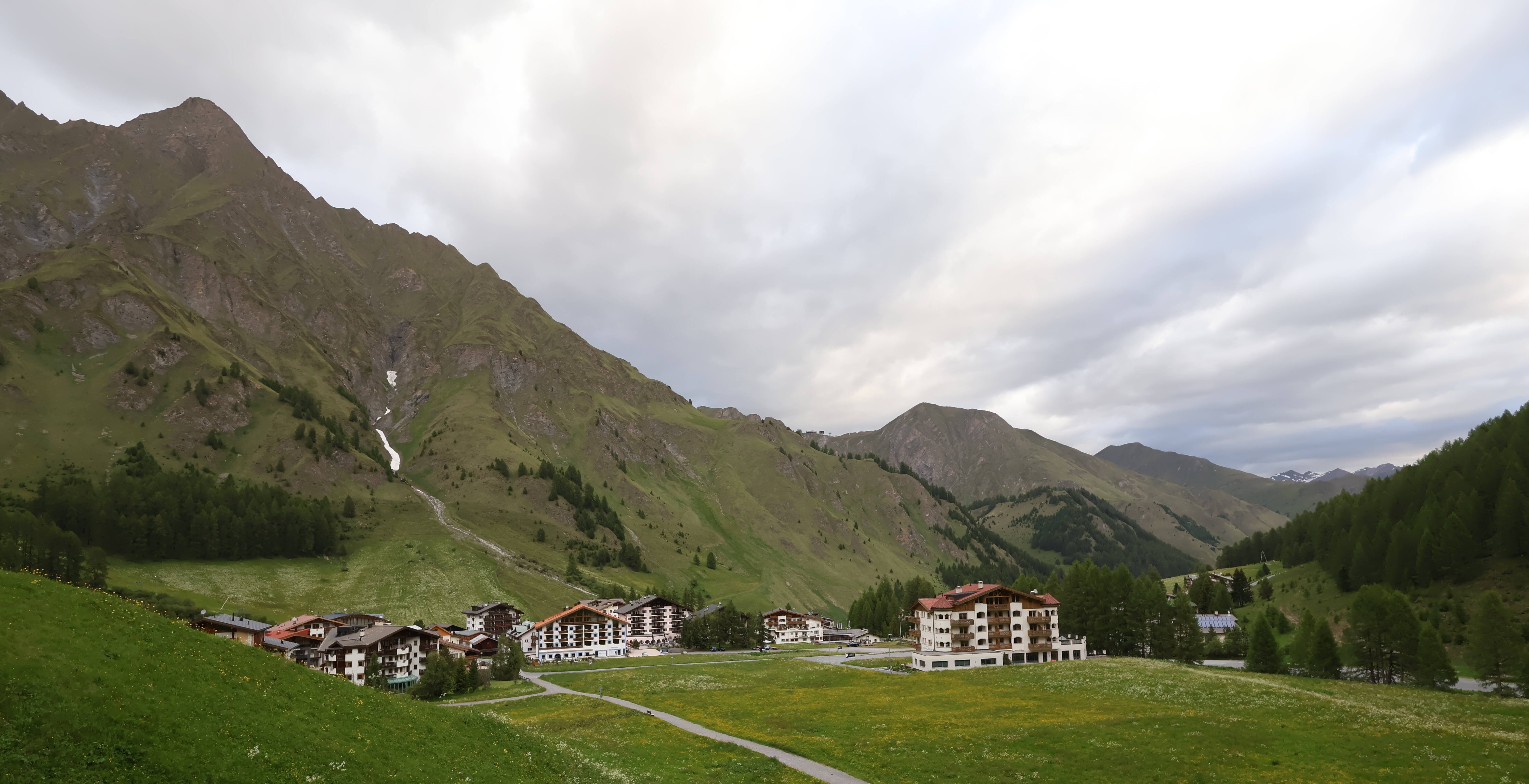 Archived image Webcam Samnaun: Village View