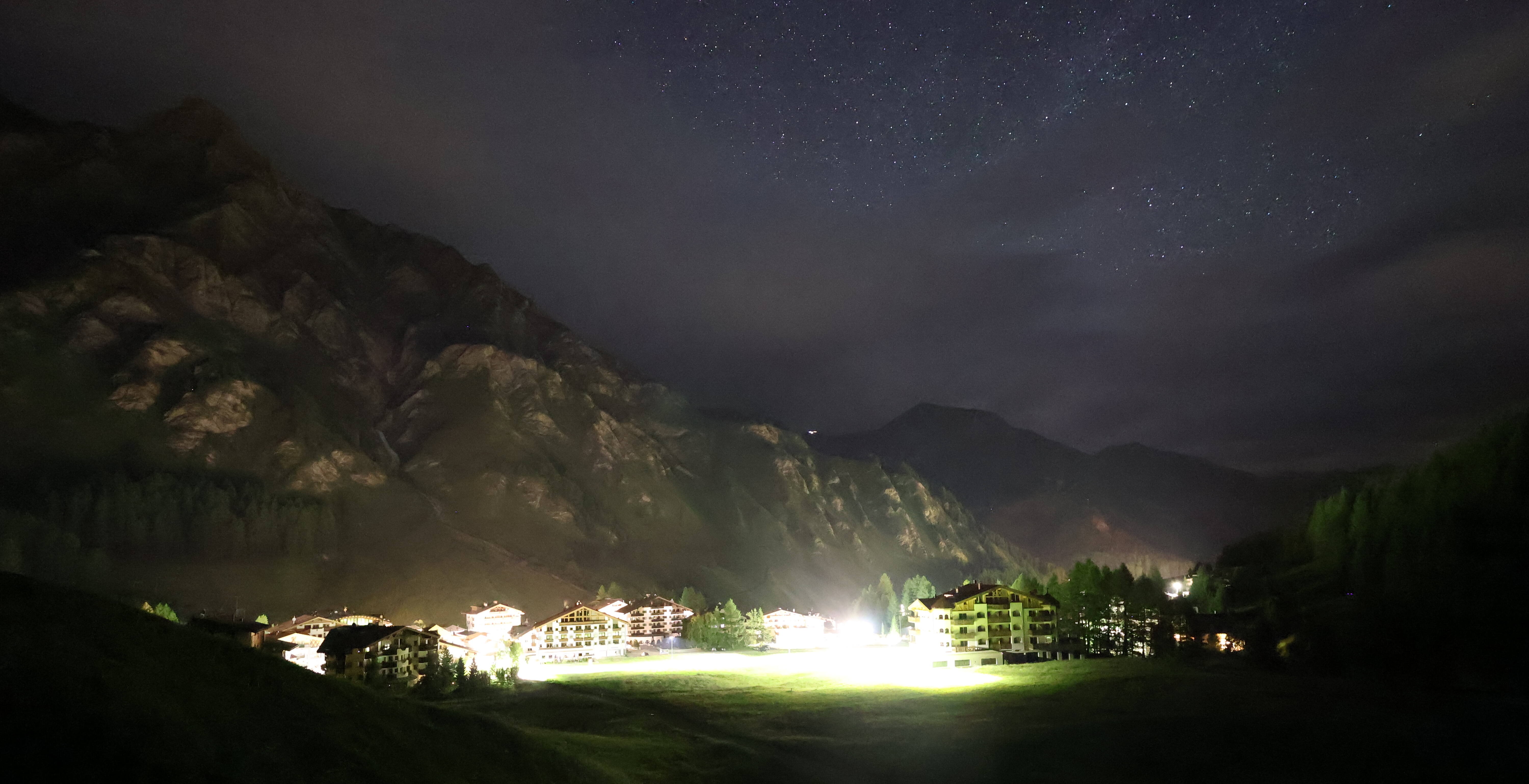 Archived image Webcam Samnaun: Village View