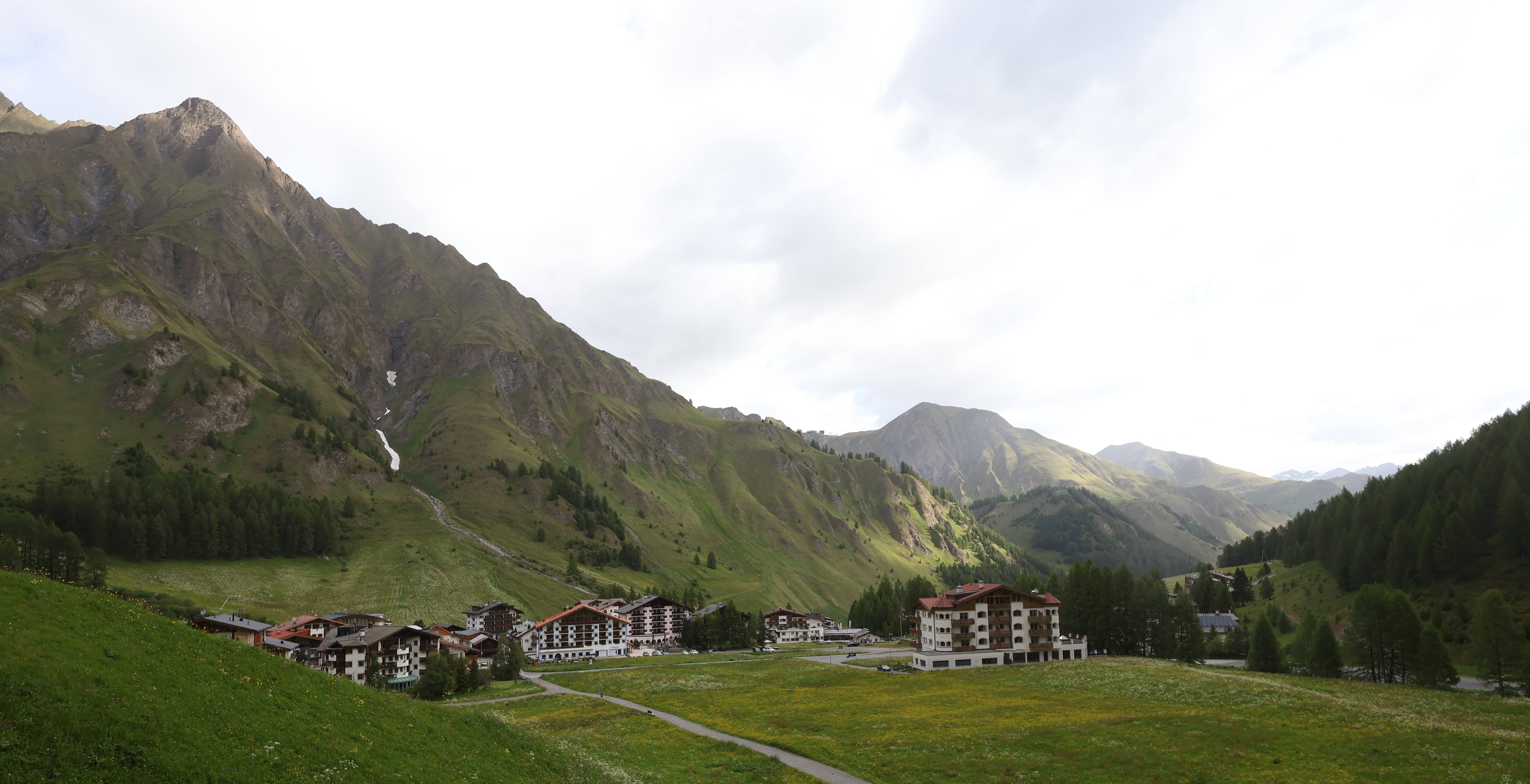 Archiv Foto Webcam Samnaun: Blick auf das Dorf