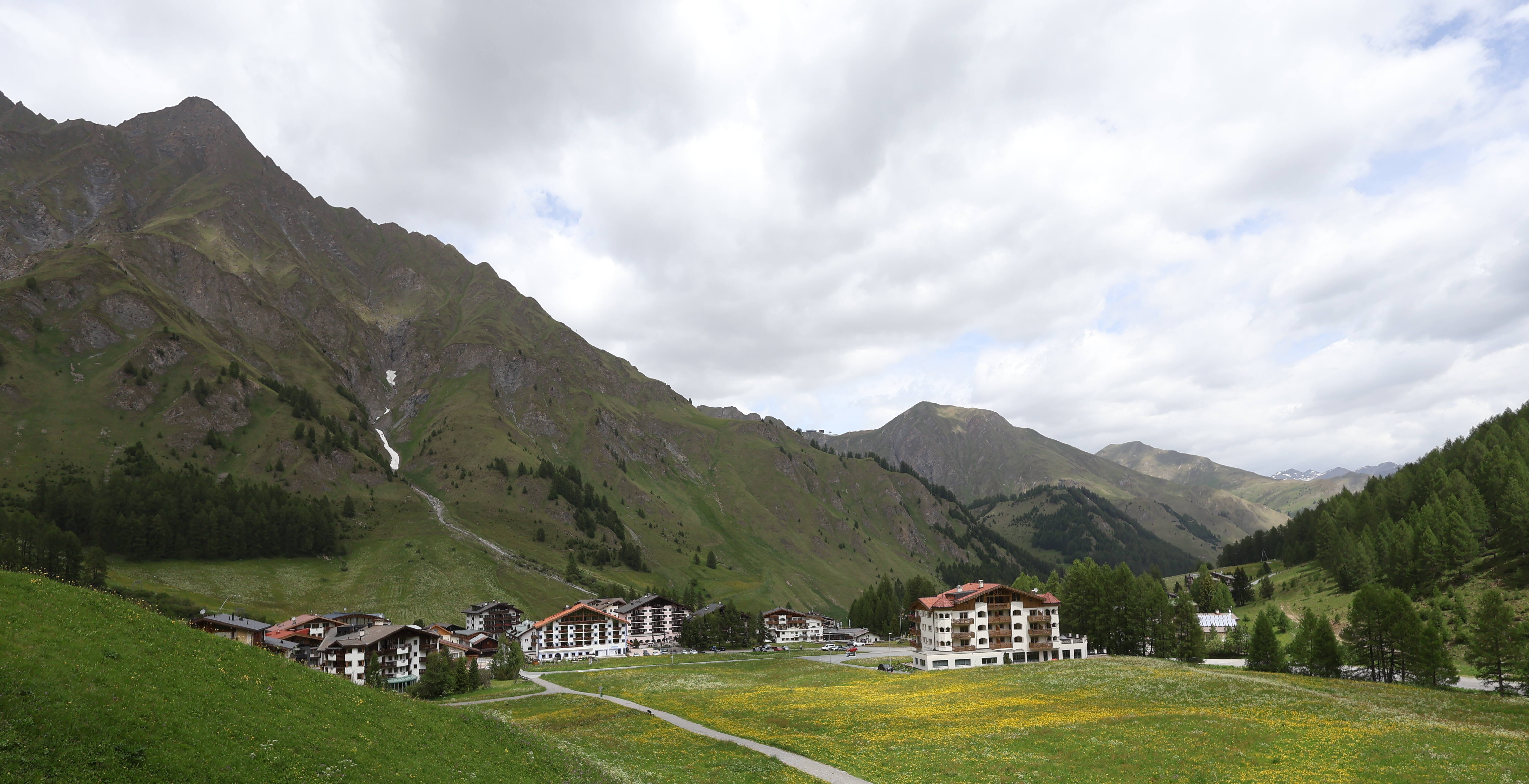 Archiv Foto Webcam Samnaun: Blick auf das Dorf
