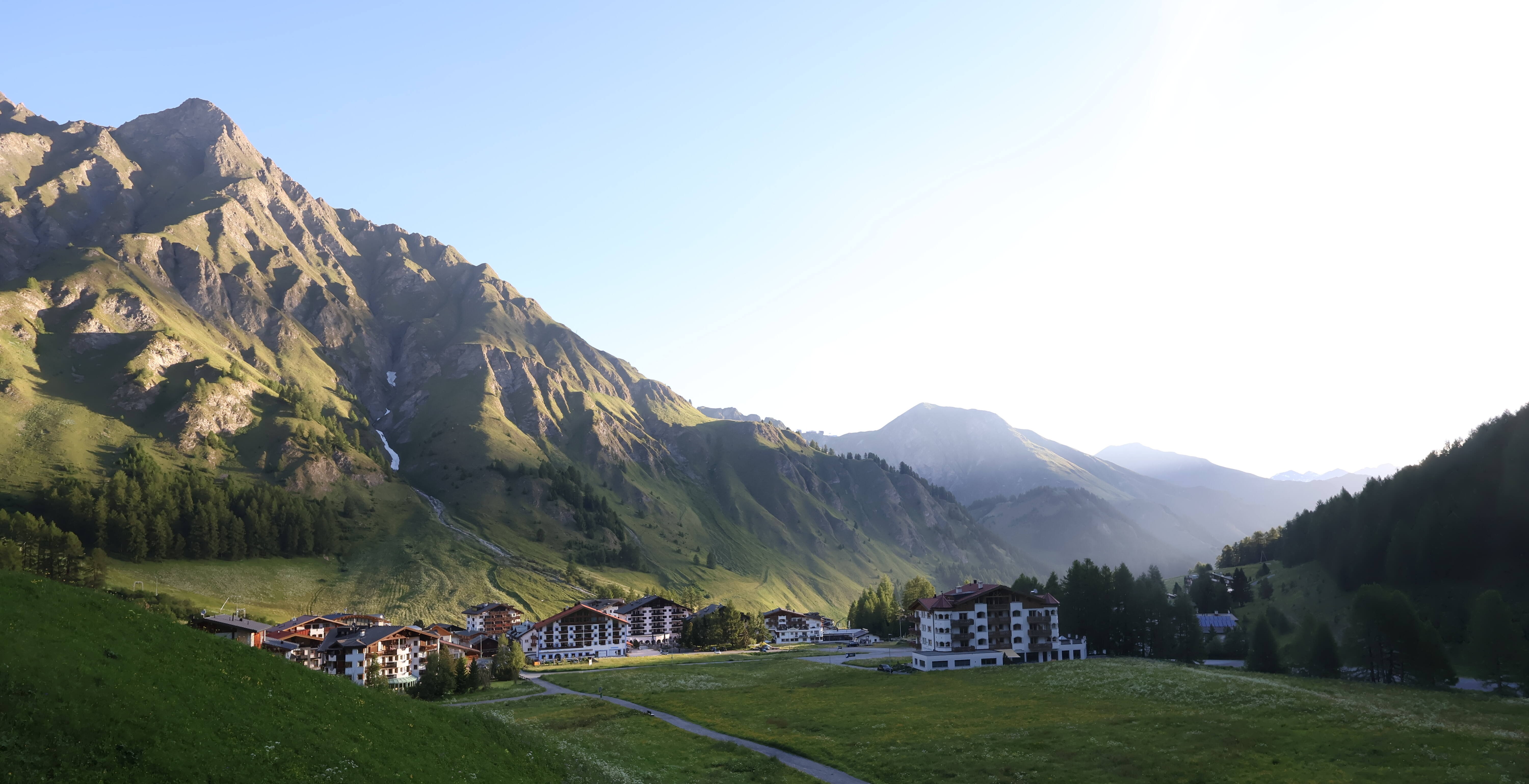 Archiv Foto Webcam Samnaun: Blick auf das Dorf