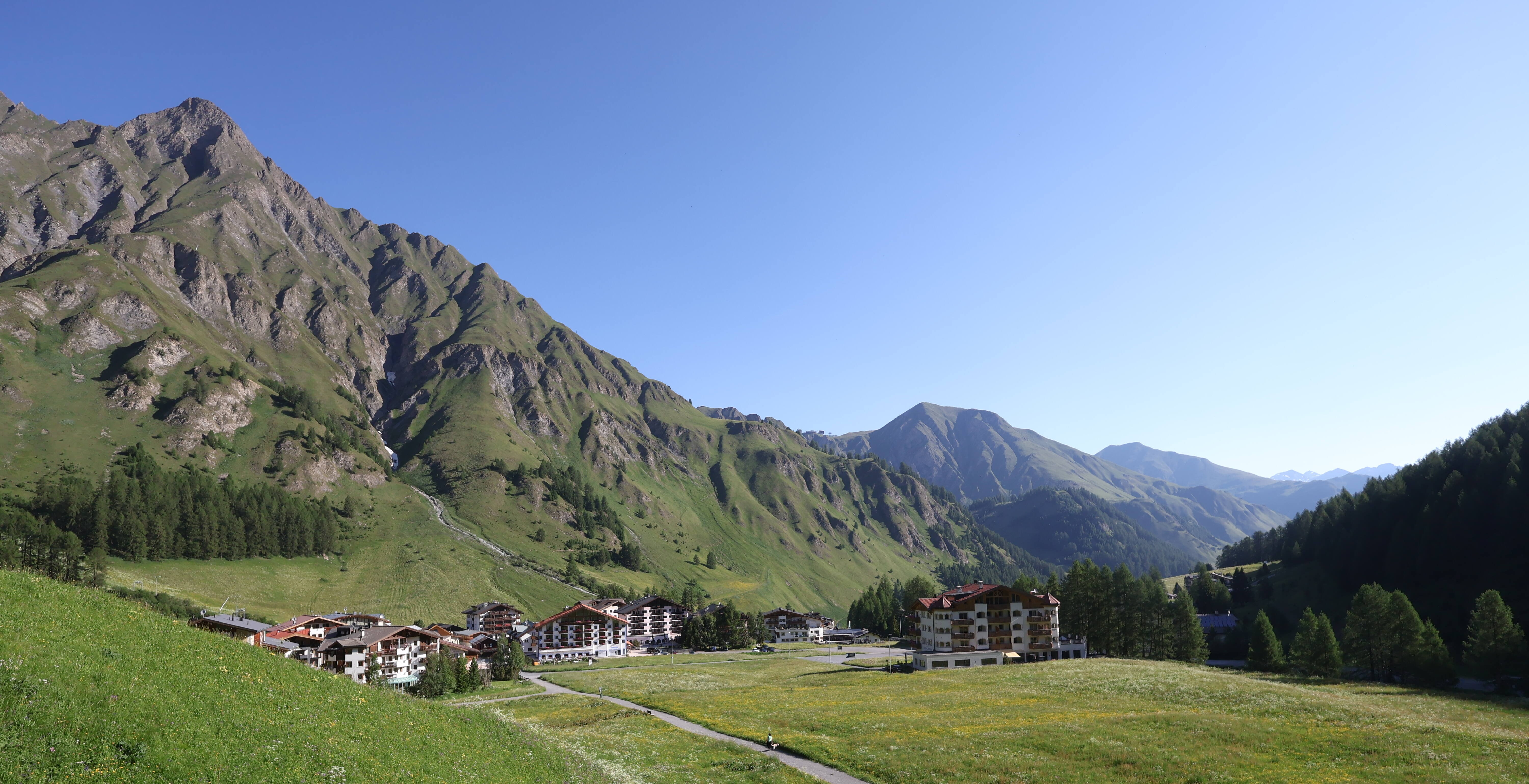 Archived image Webcam Samnaun: Village View