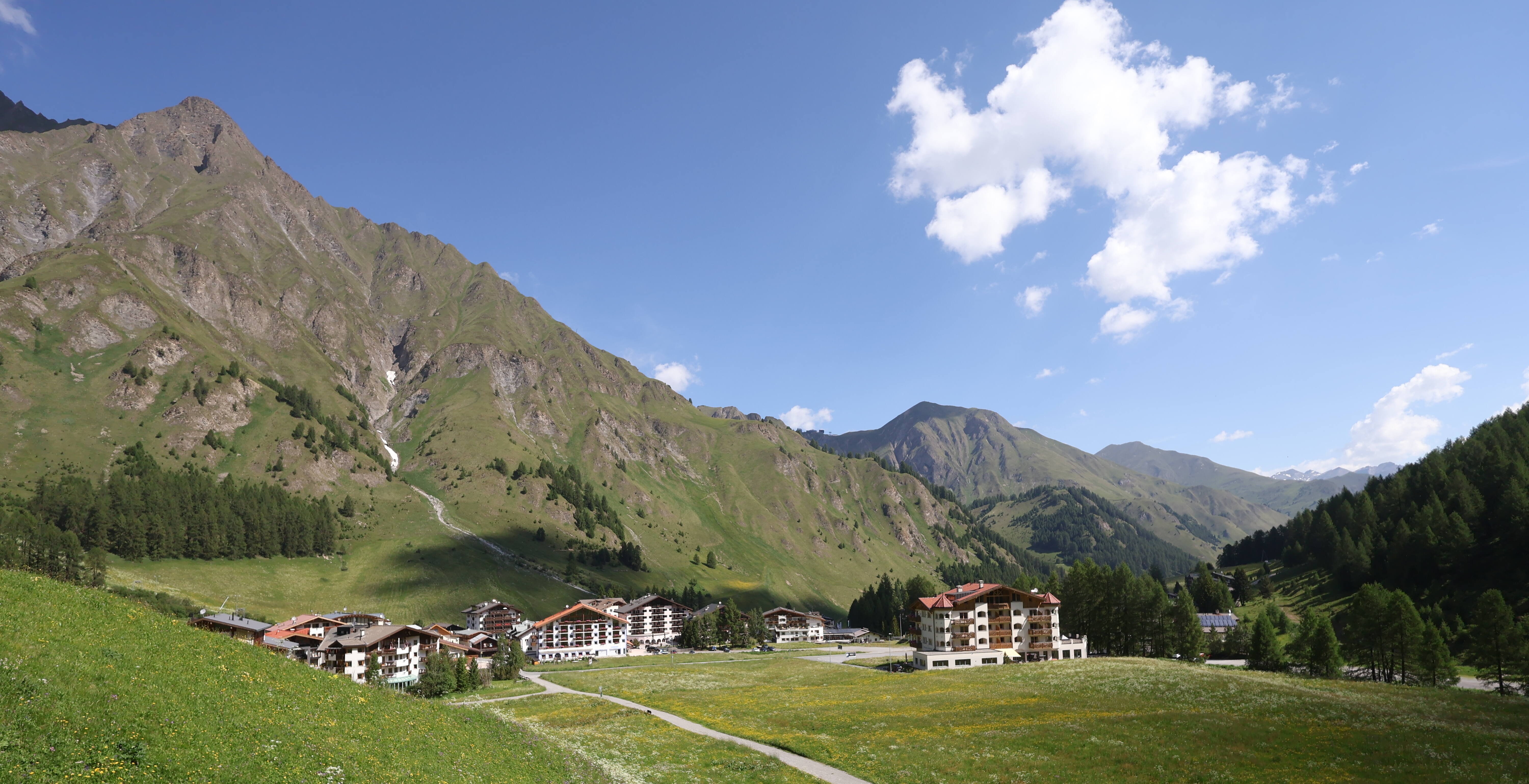 Archived image Webcam Samnaun: Village View
