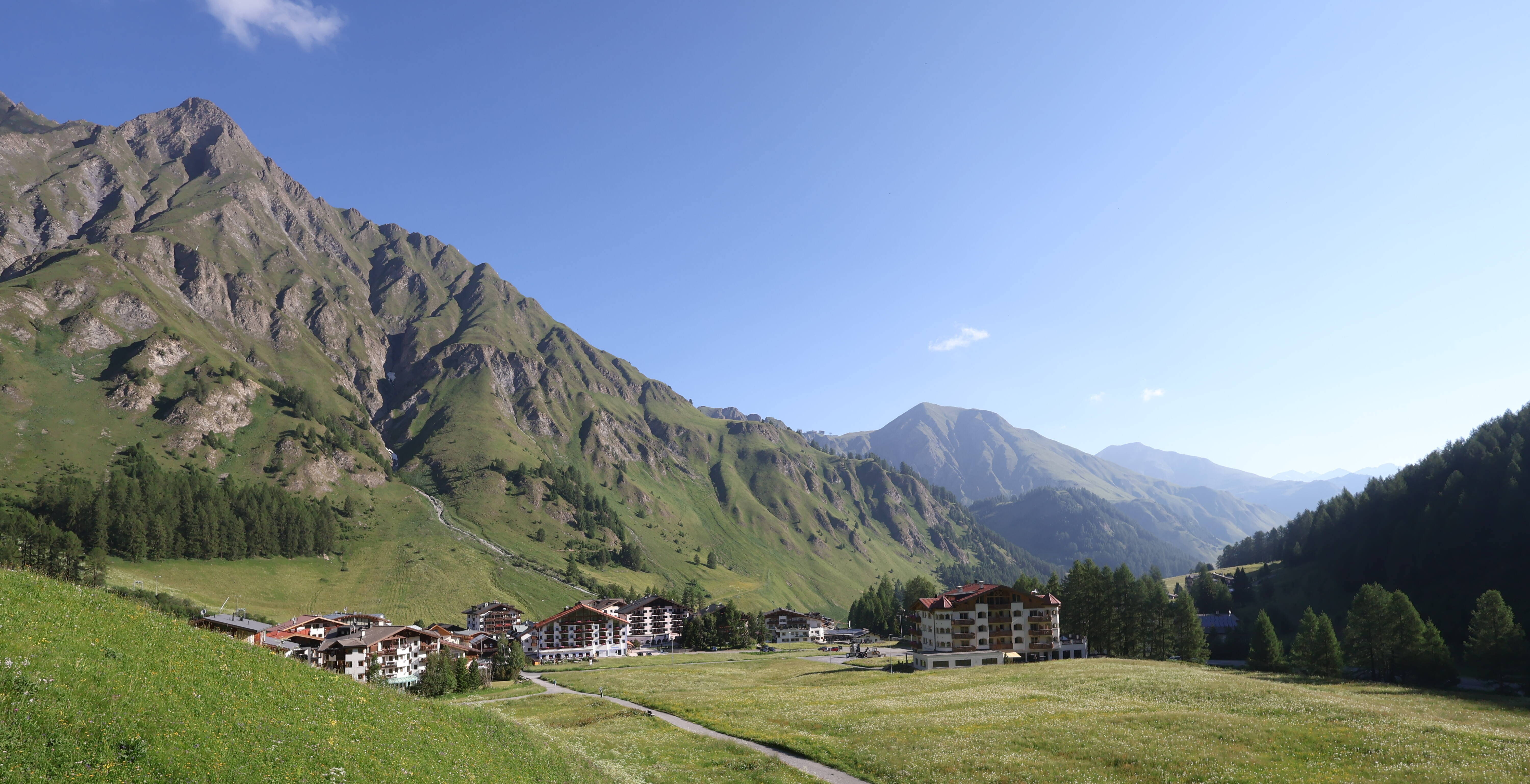 Archived image Webcam Samnaun: Village View