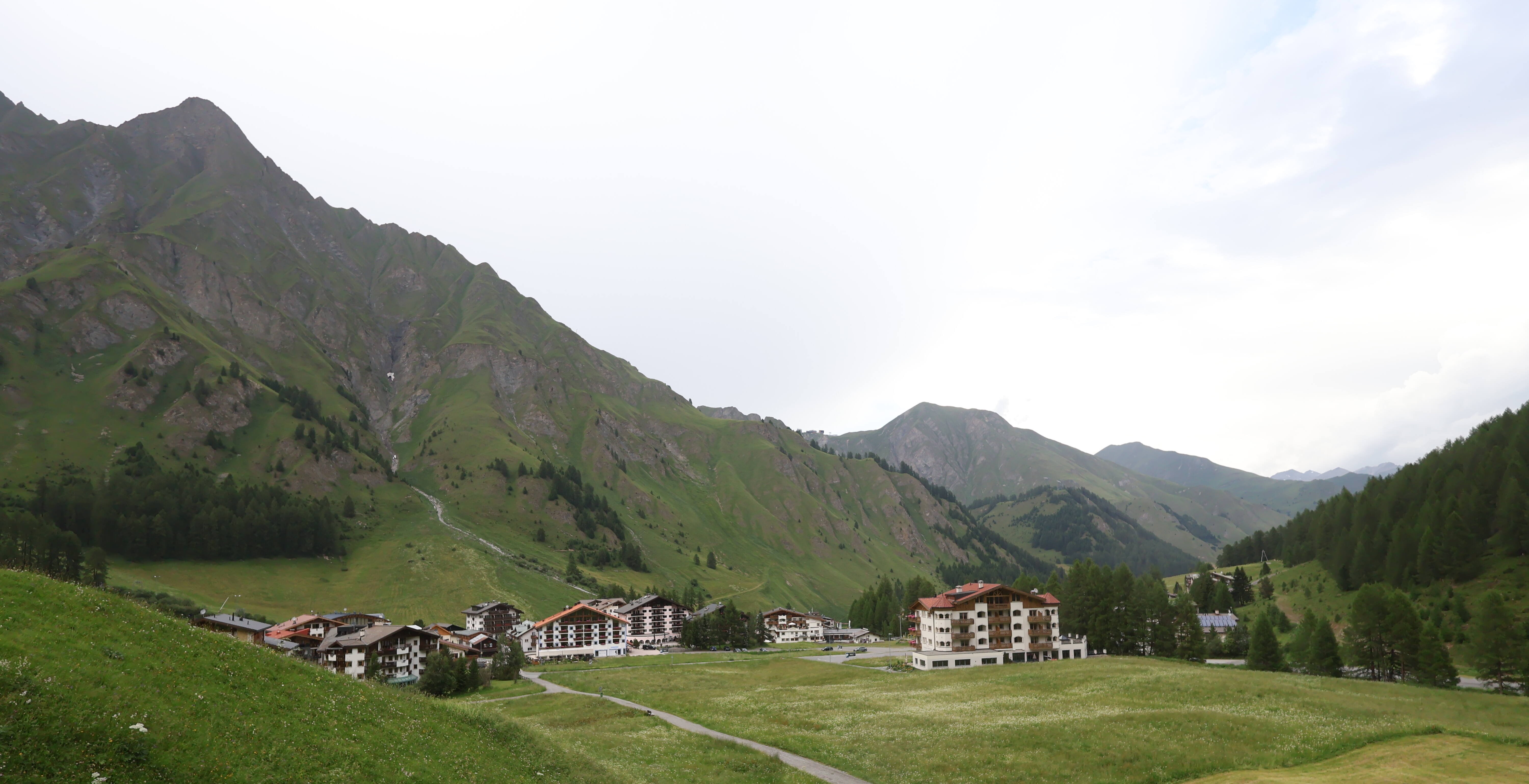 Archiv Foto Webcam Samnaun: Blick auf das Dorf