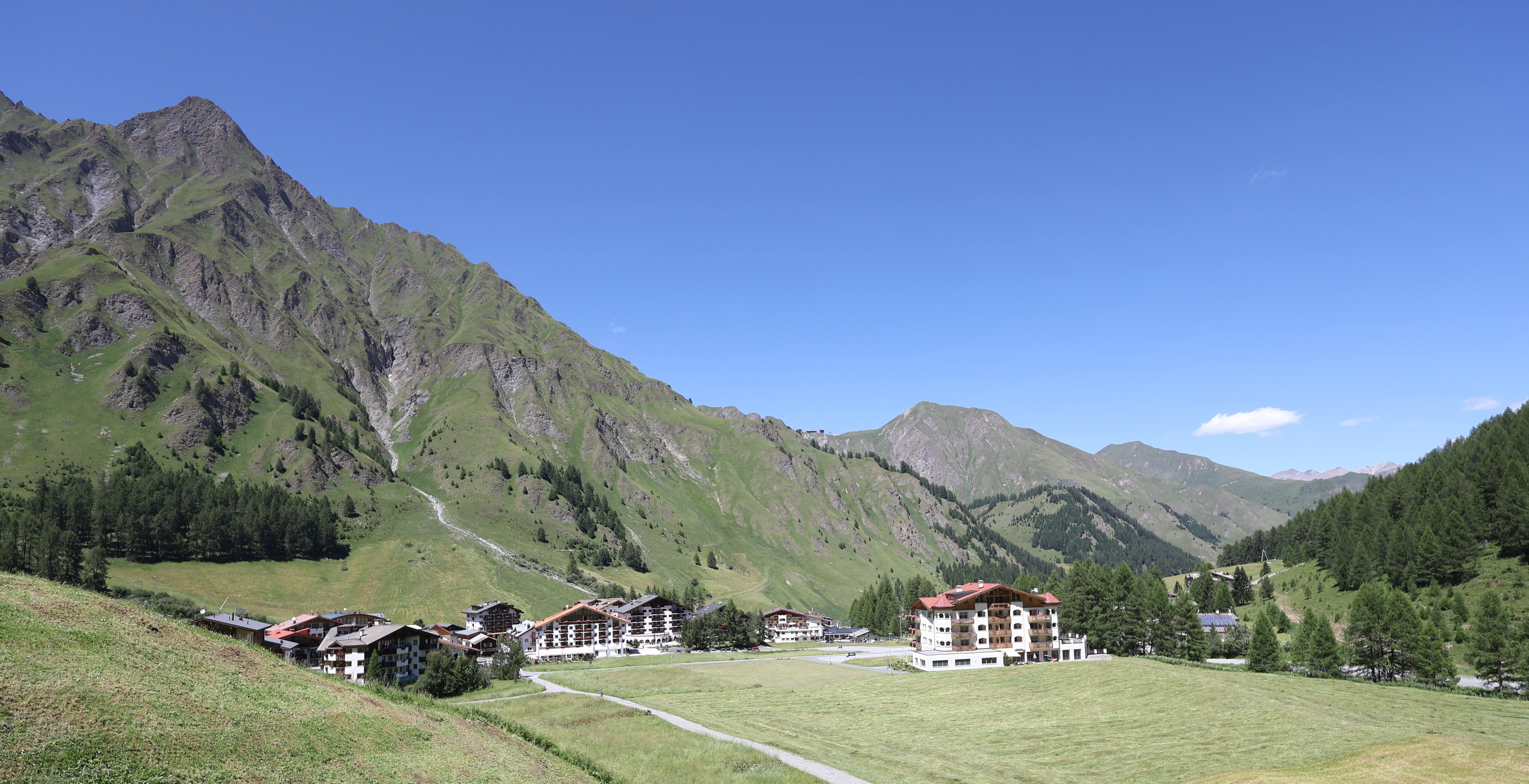Archiv Foto Webcam Samnaun: Blick auf das Dorf