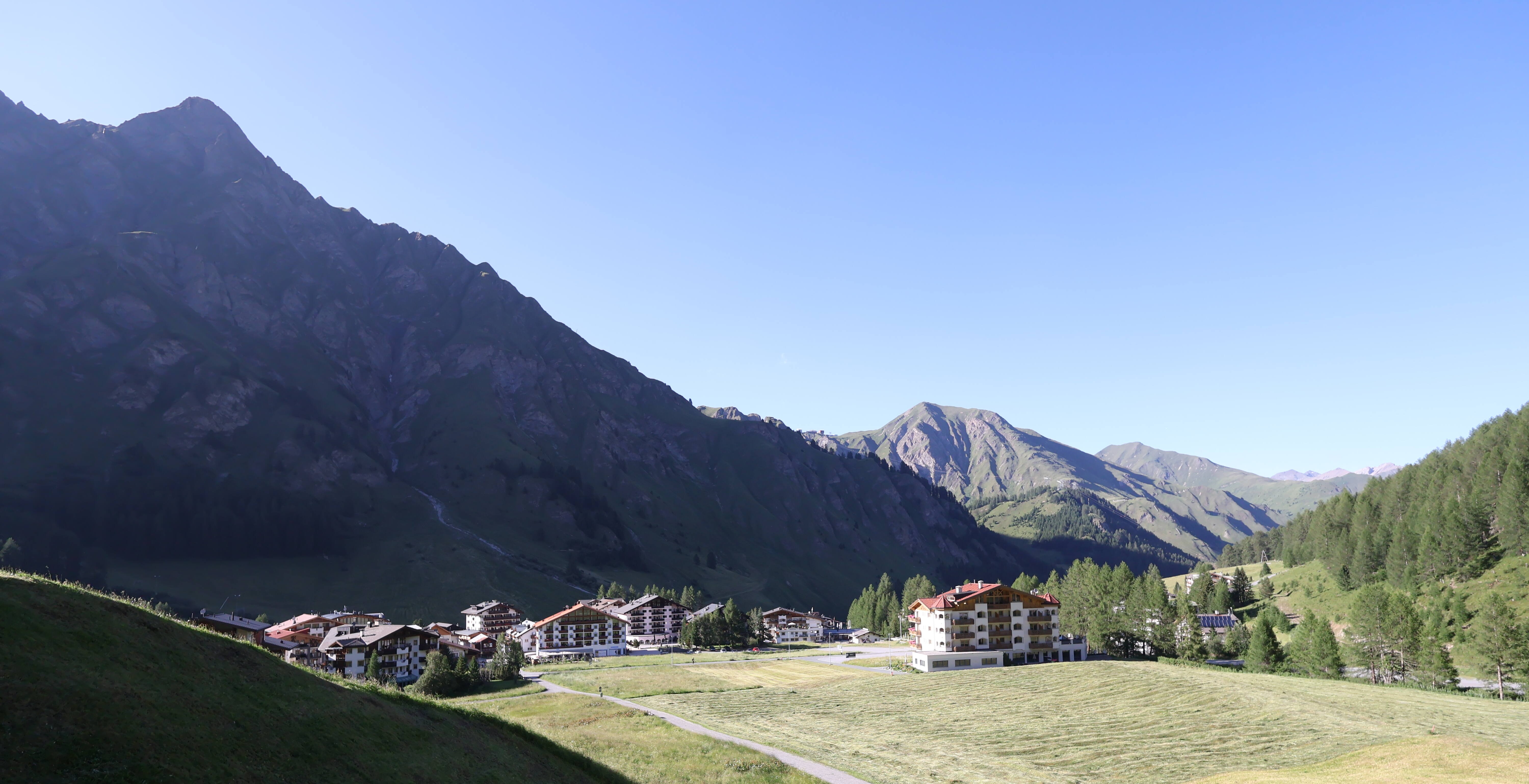 Archiv Foto Webcam Samnaun: Blick auf das Dorf