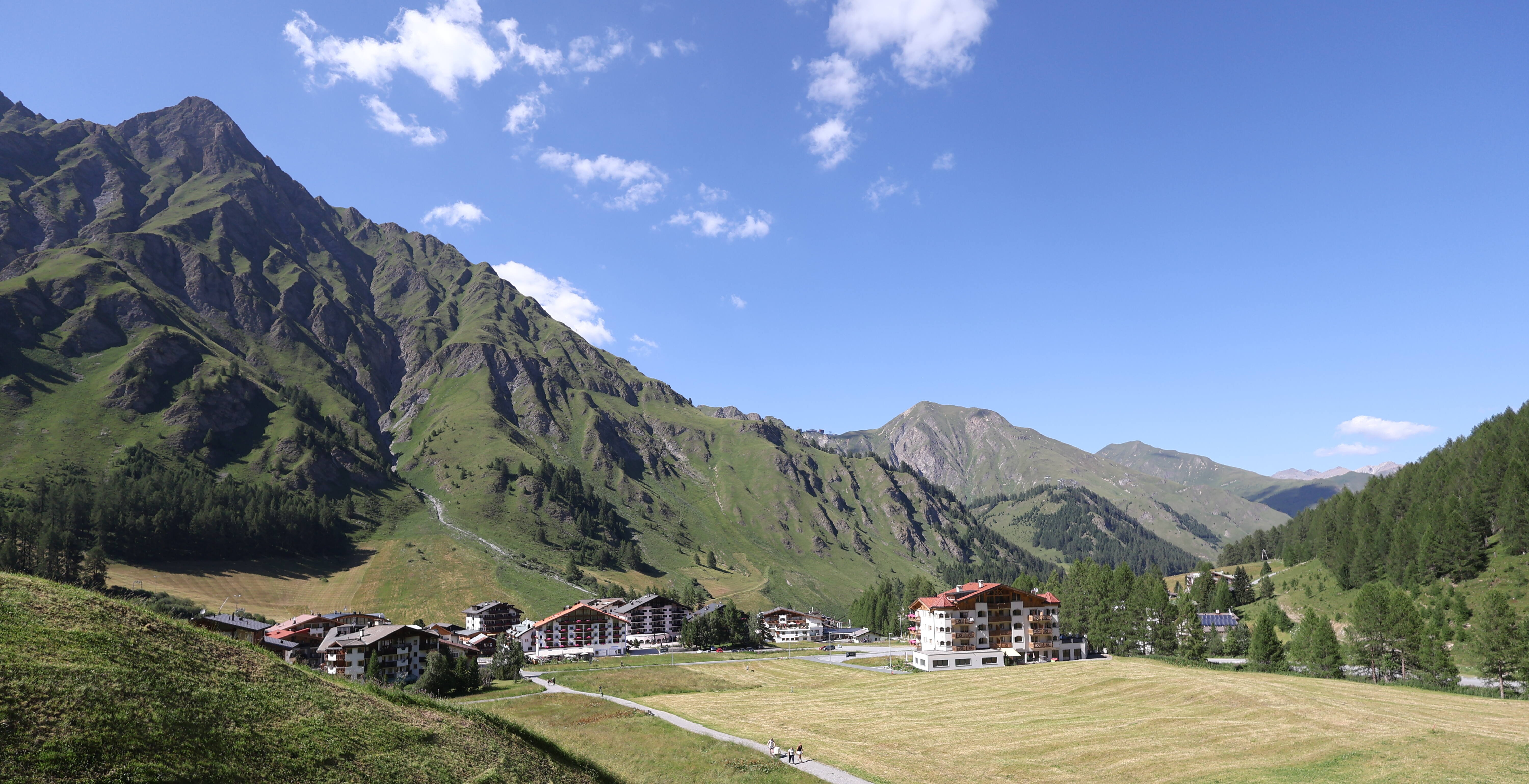Archiv Foto Webcam Samnaun: Blick auf das Dorf