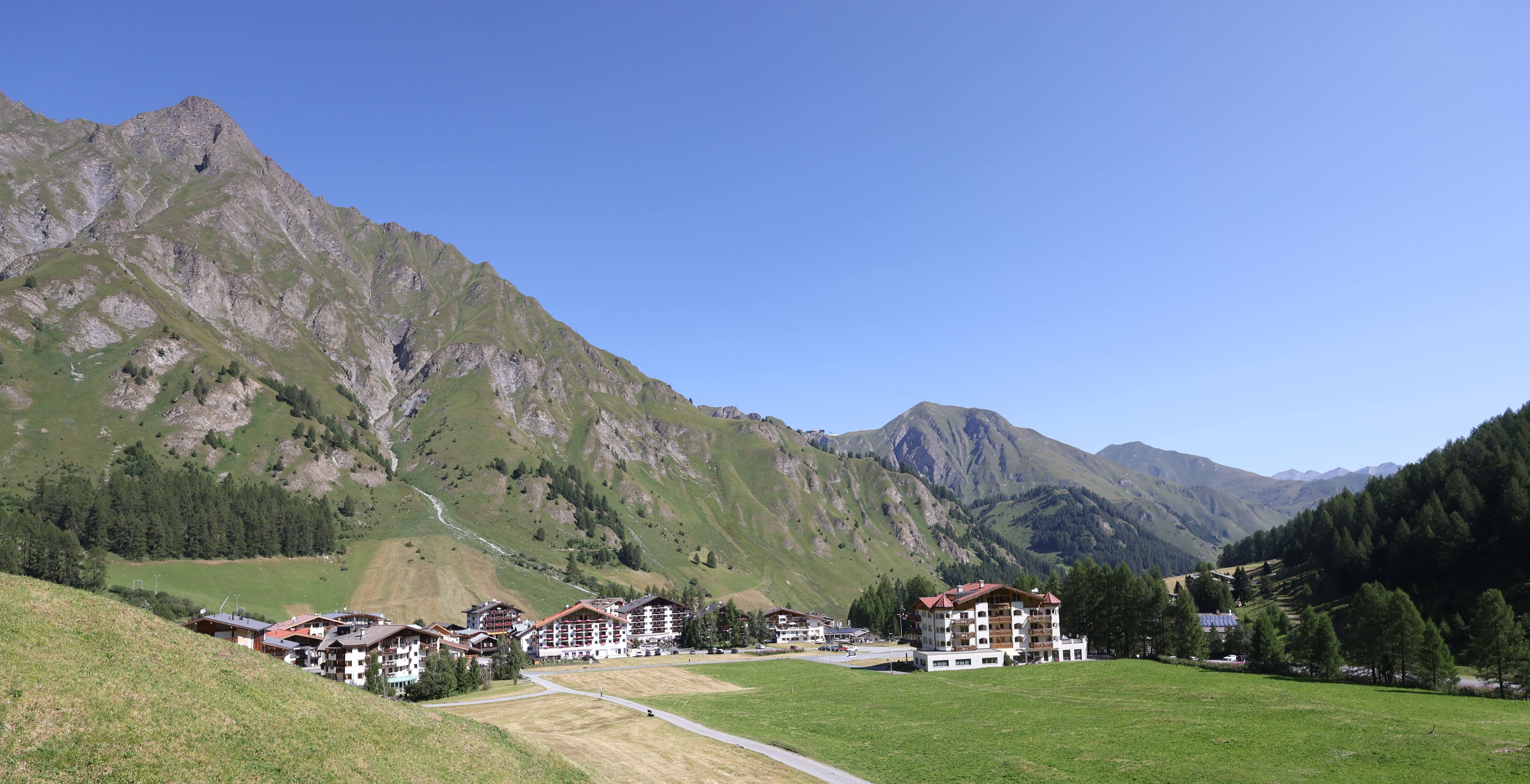 Archiv Foto Webcam Samnaun: Blick auf das Dorf