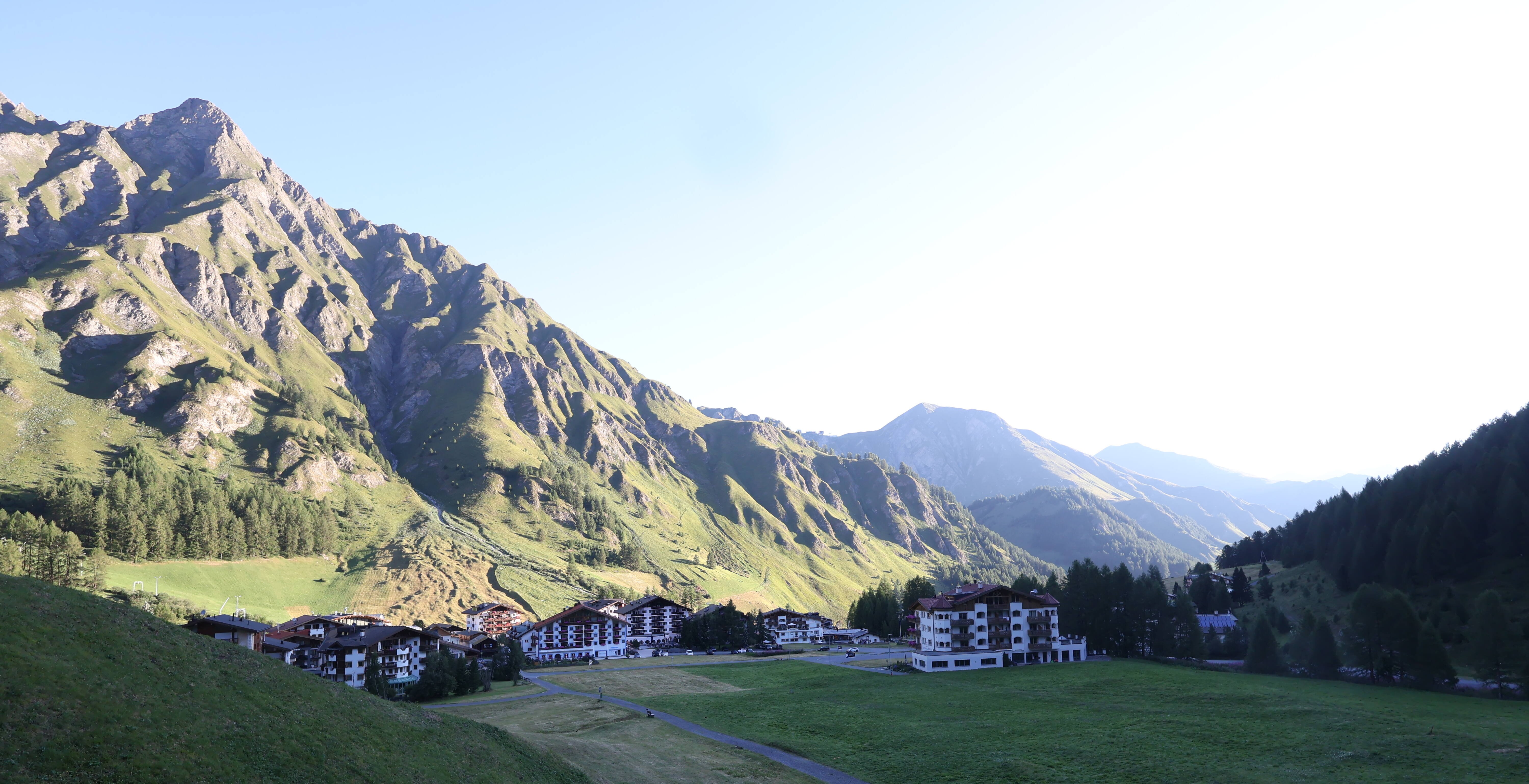 Archiv Foto Webcam Samnaun: Blick auf das Dorf