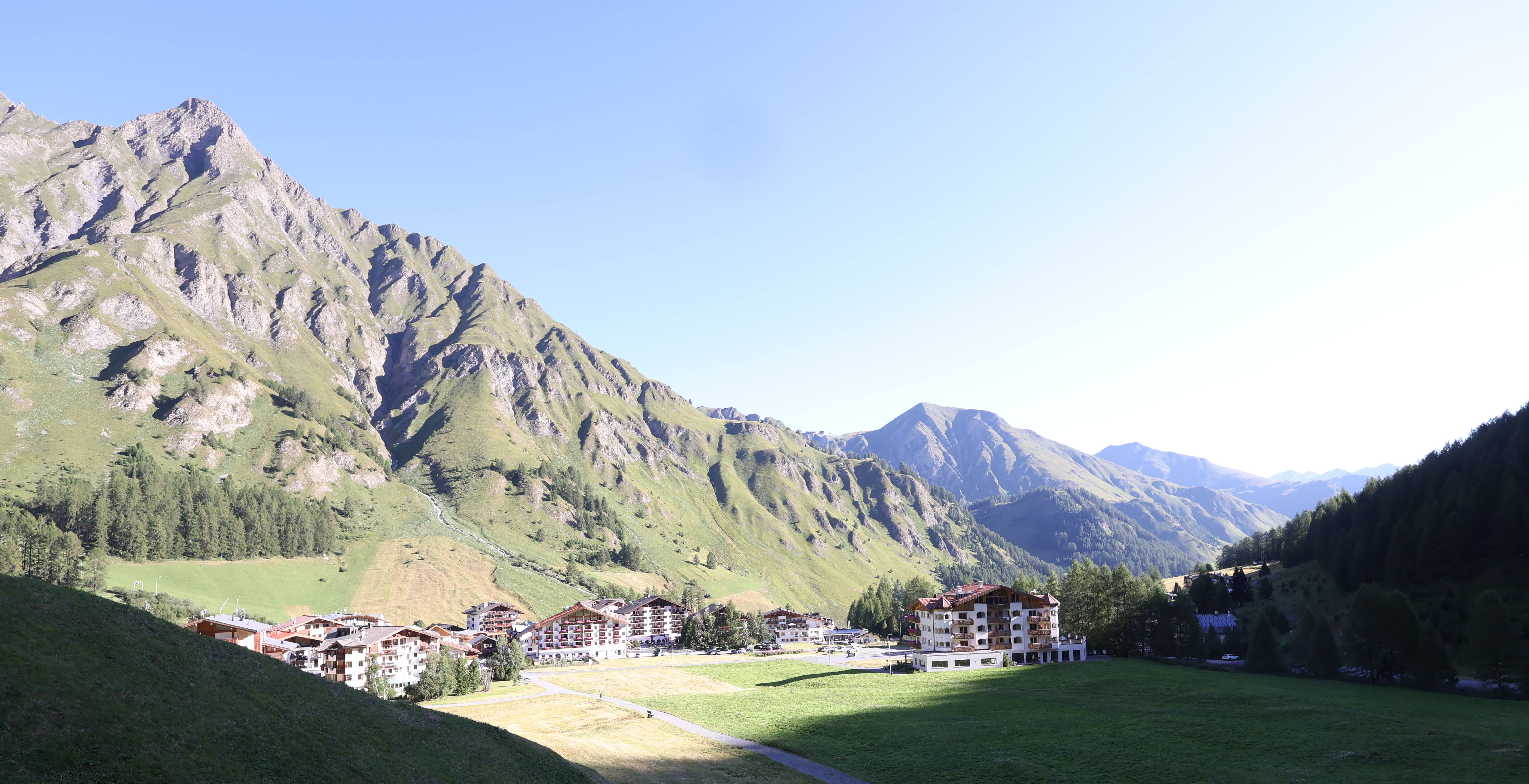 Archiv Foto Webcam Samnaun: Blick auf das Dorf