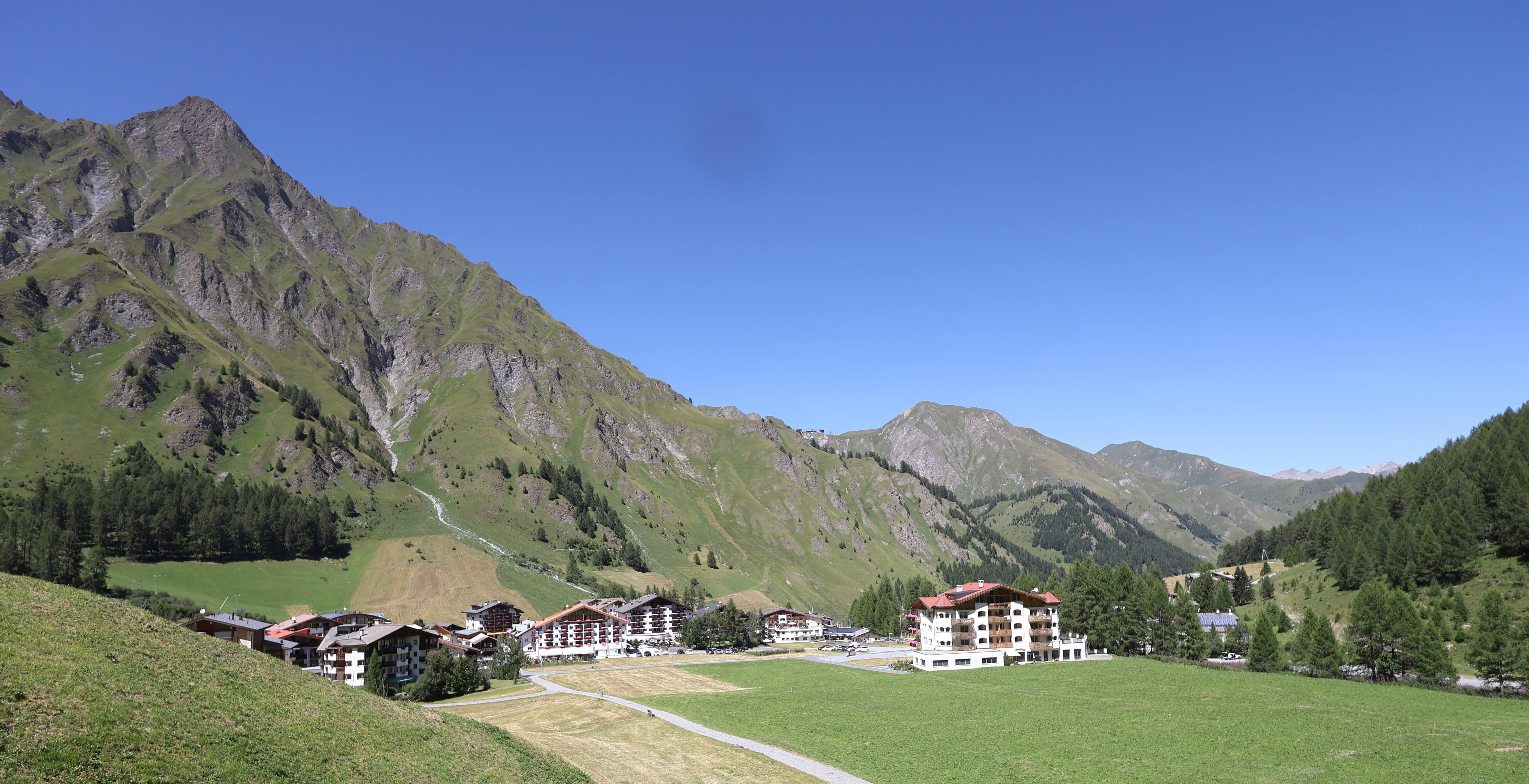 Archiv Foto Webcam Samnaun: Blick auf das Dorf