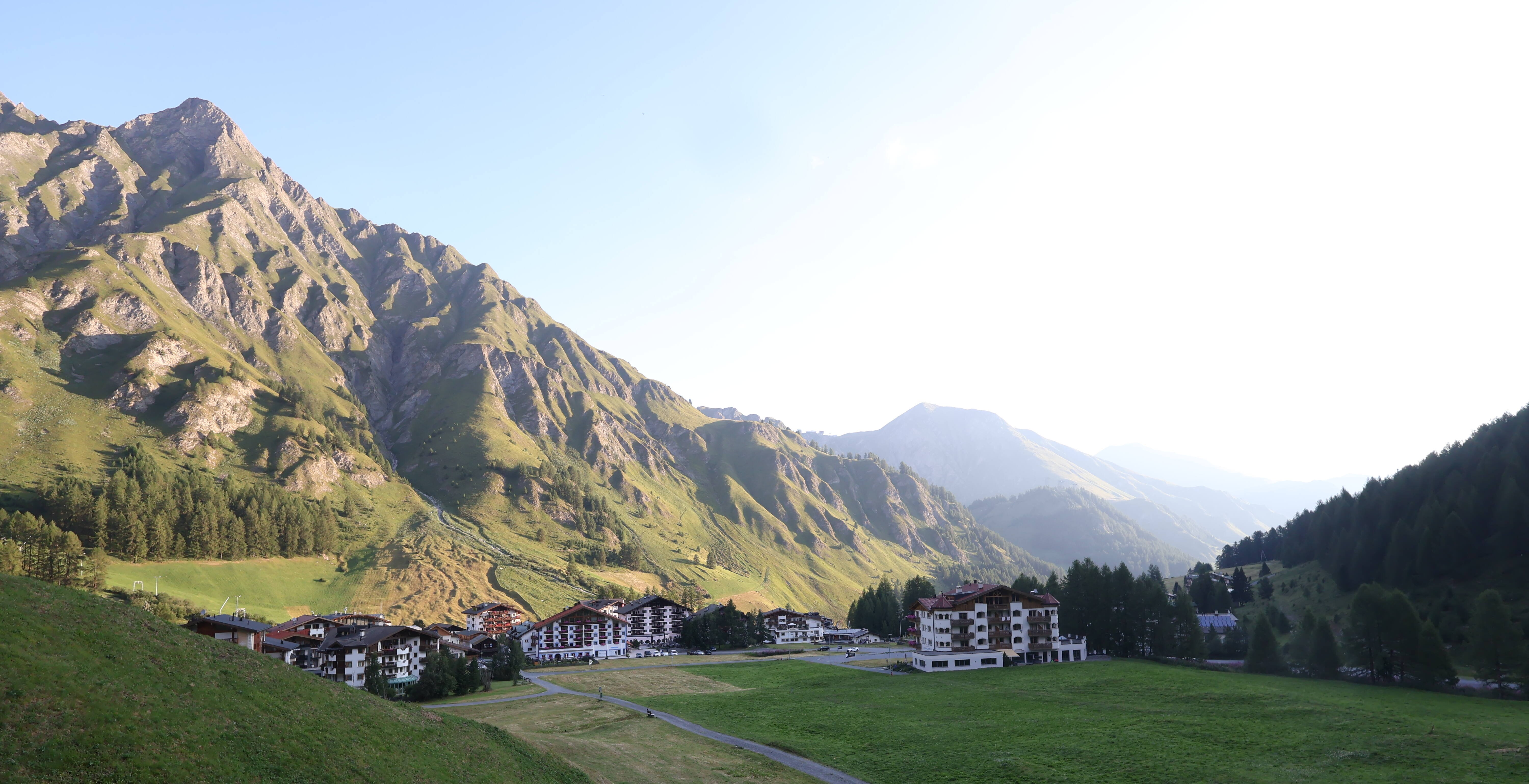 Archiv Foto Webcam Samnaun: Blick auf das Dorf
