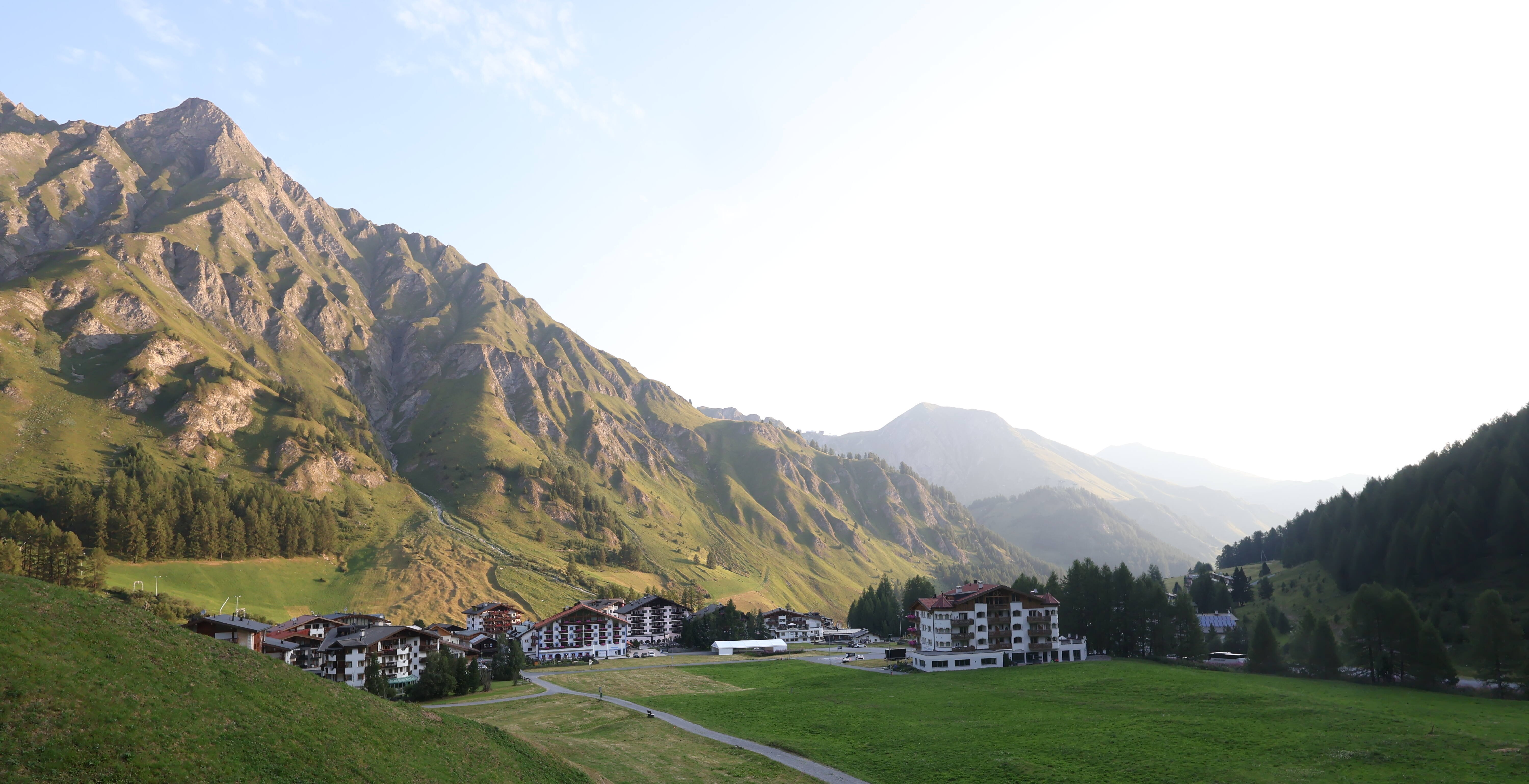 Archiv Foto Webcam Samnaun: Blick auf das Dorf