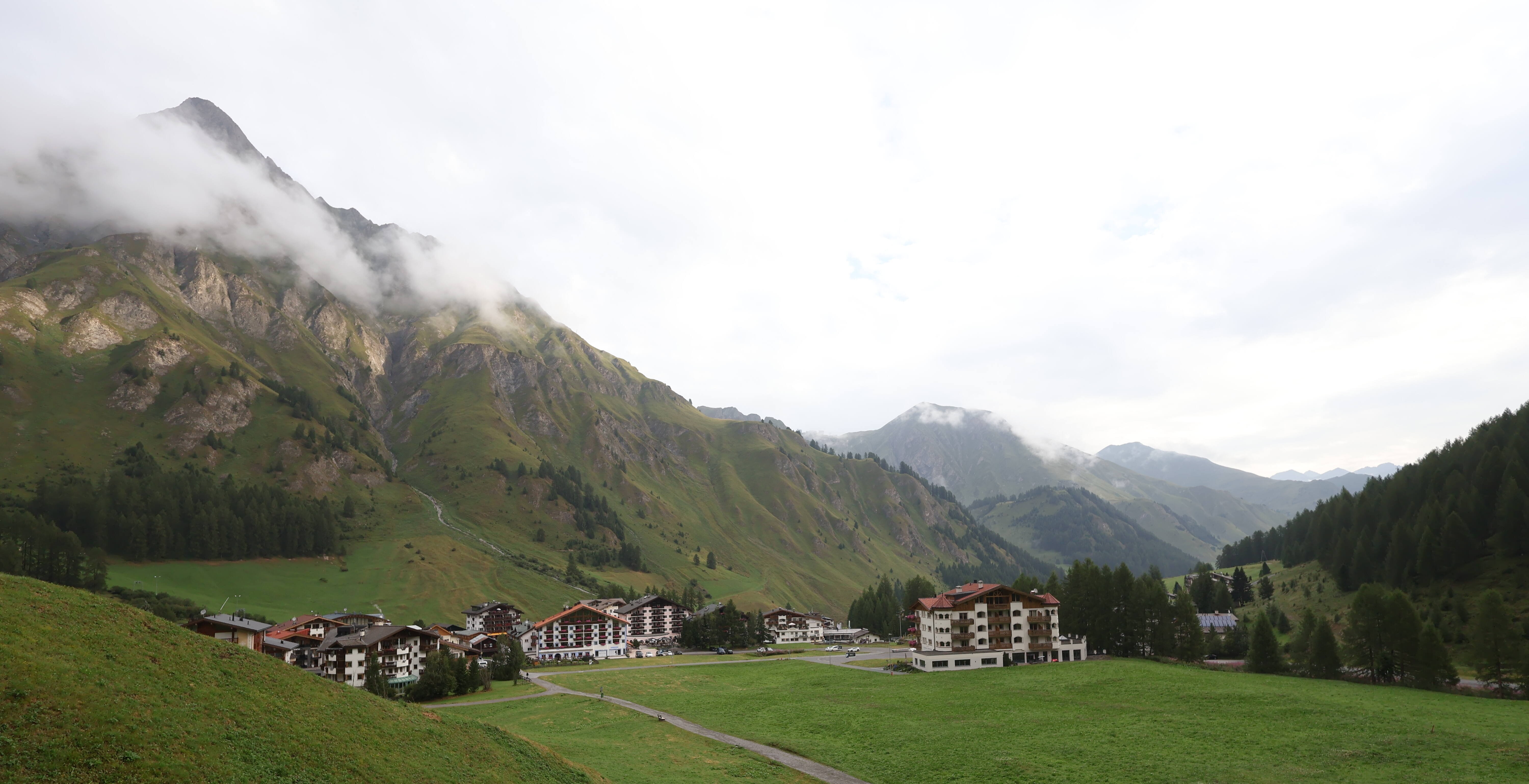 Archiv Foto Webcam Samnaun: Blick auf das Dorf