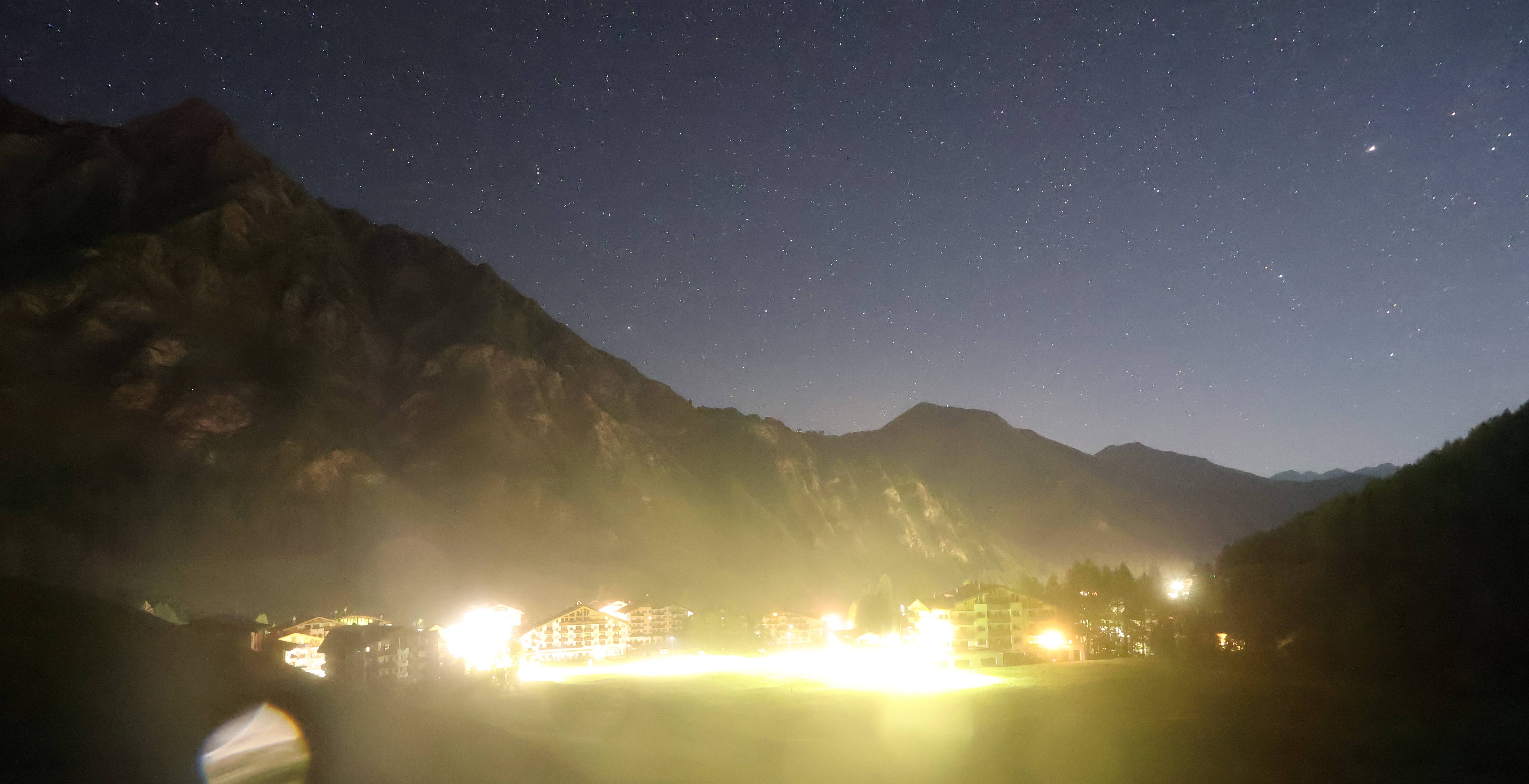Archiv Foto Webcam Samnaun: Blick auf das Dorf