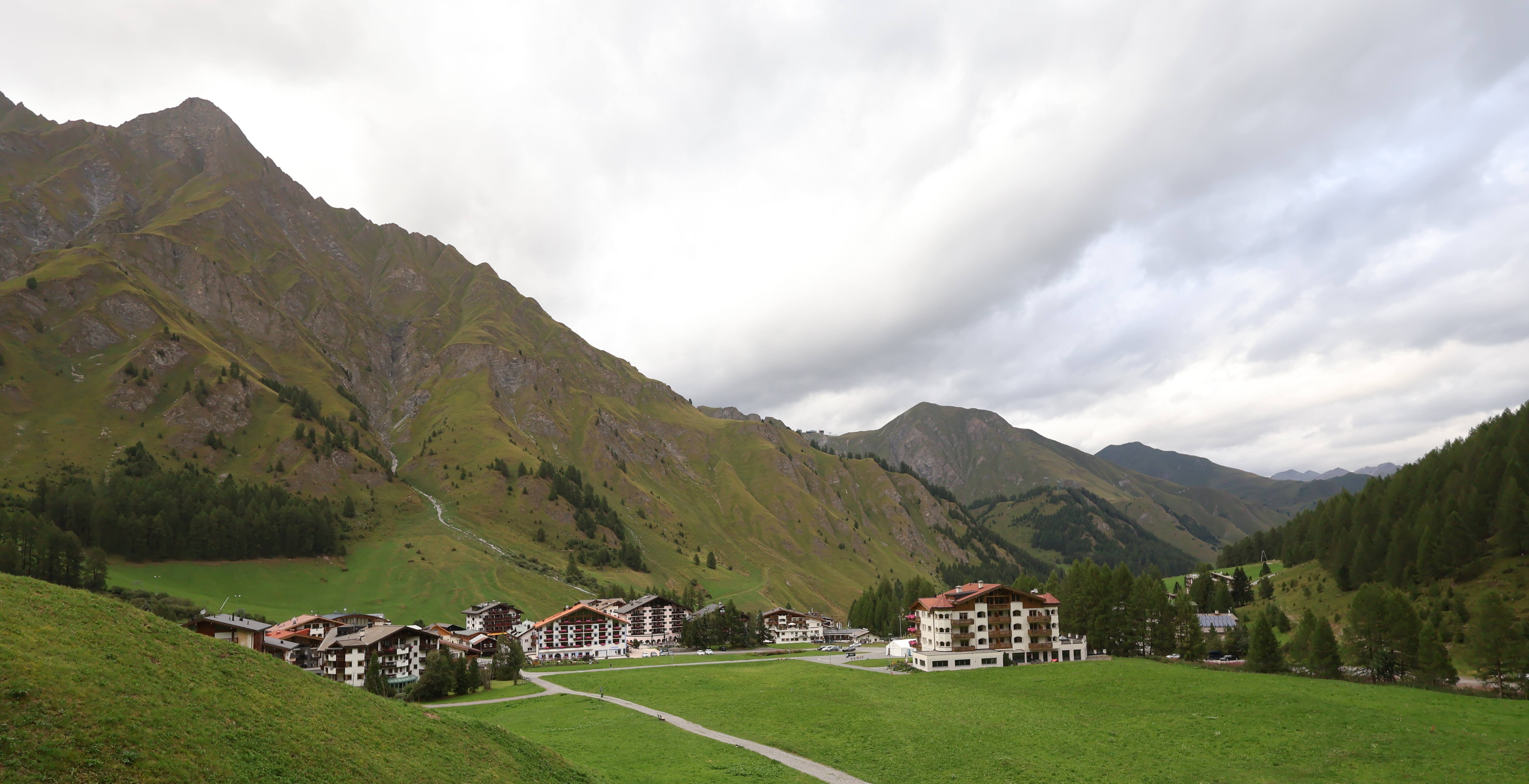 Archived image Webcam Samnaun: Village View
