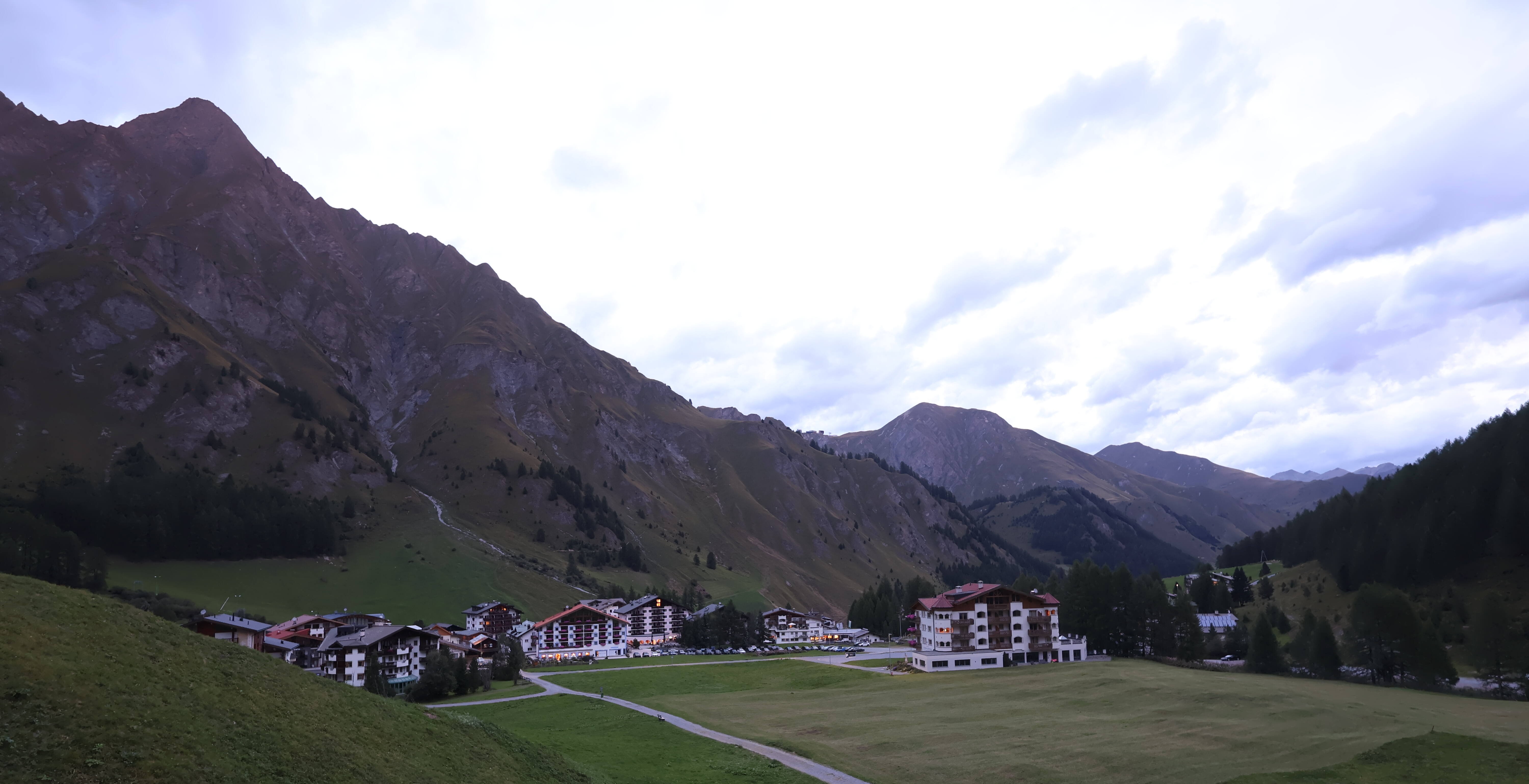 Archived image Webcam Samnaun: Village View