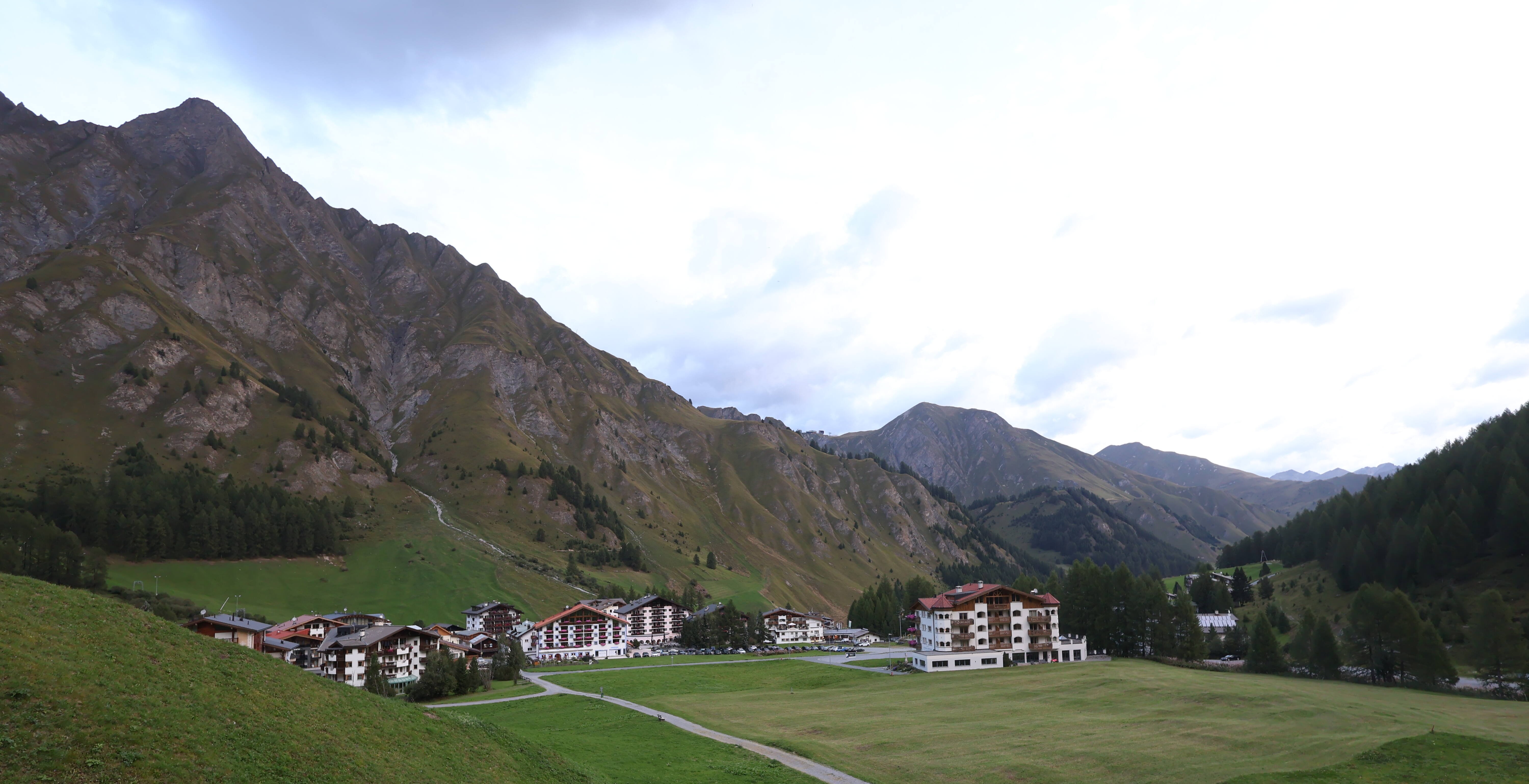 Archived image Webcam Samnaun: Village View