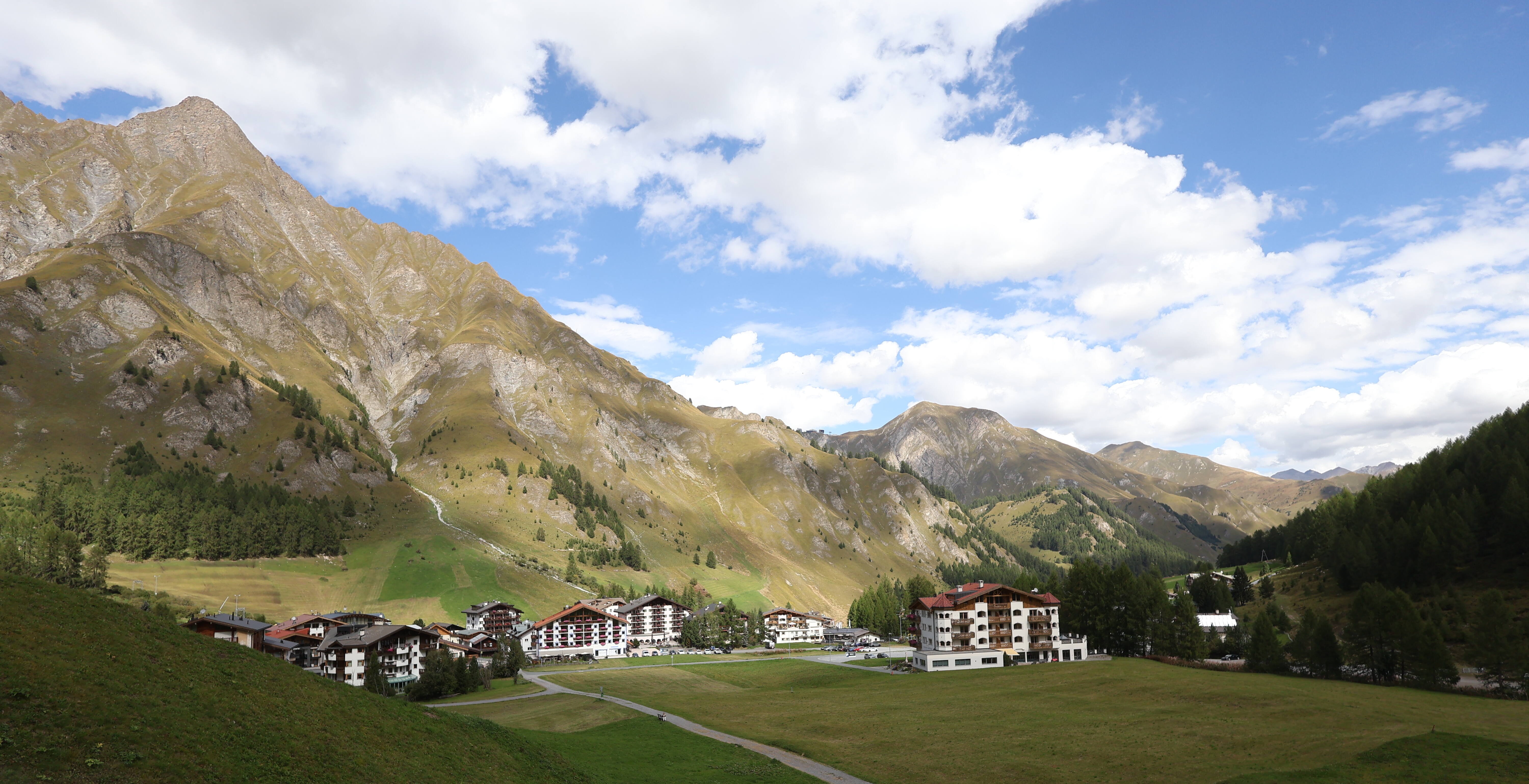 Archiv Foto Webcam Samnaun: Blick auf das Dorf