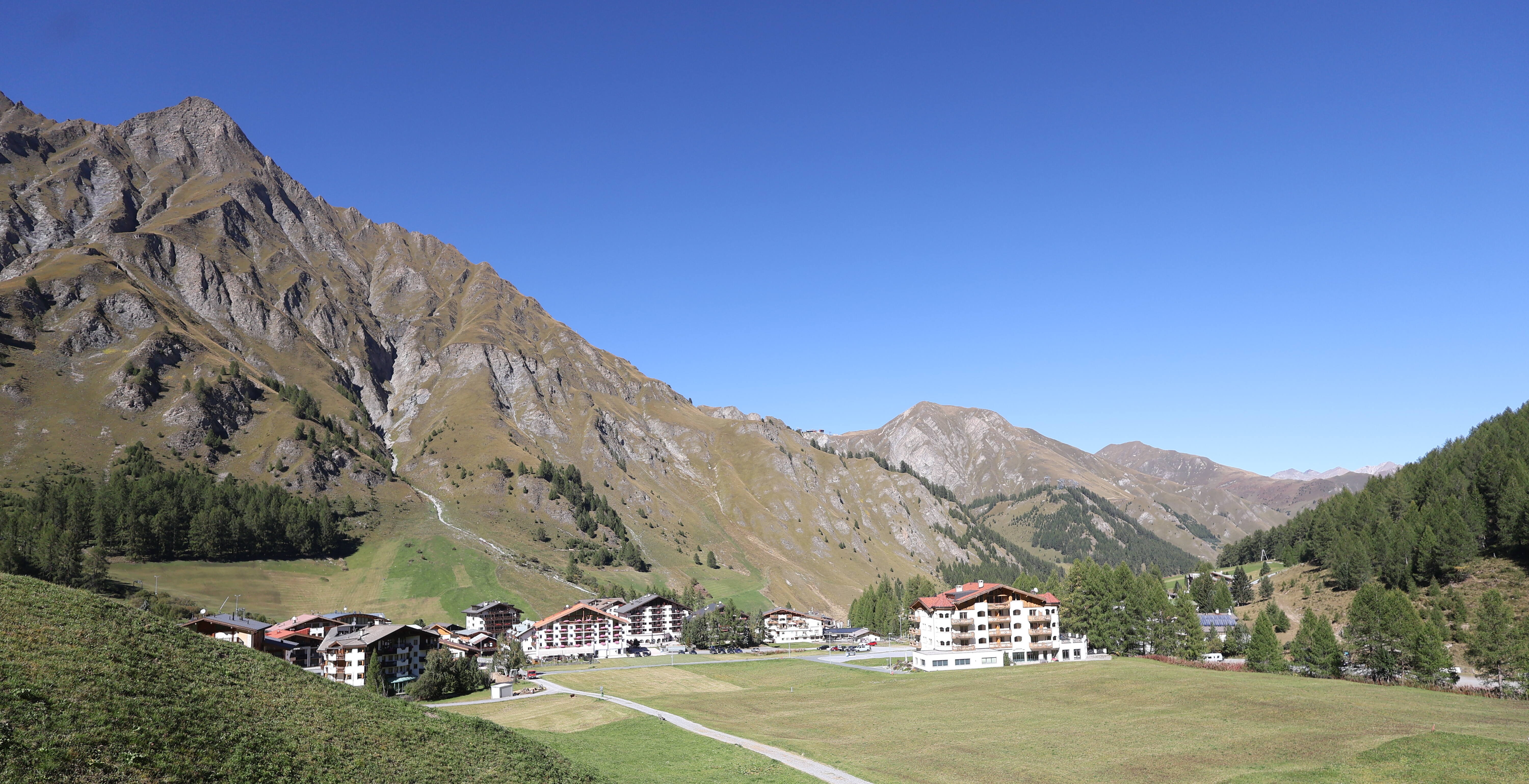 Archiv Foto Webcam Samnaun: Blick auf das Dorf